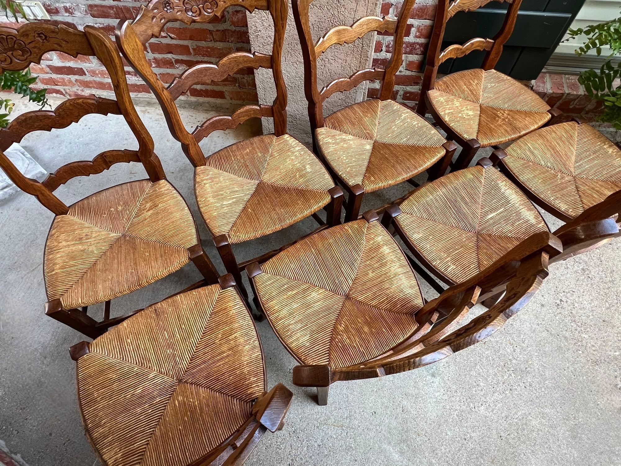 Set 8 Antique French Country Dining Chairs Carved Oak Rush Seat Ladder Back For Sale 3