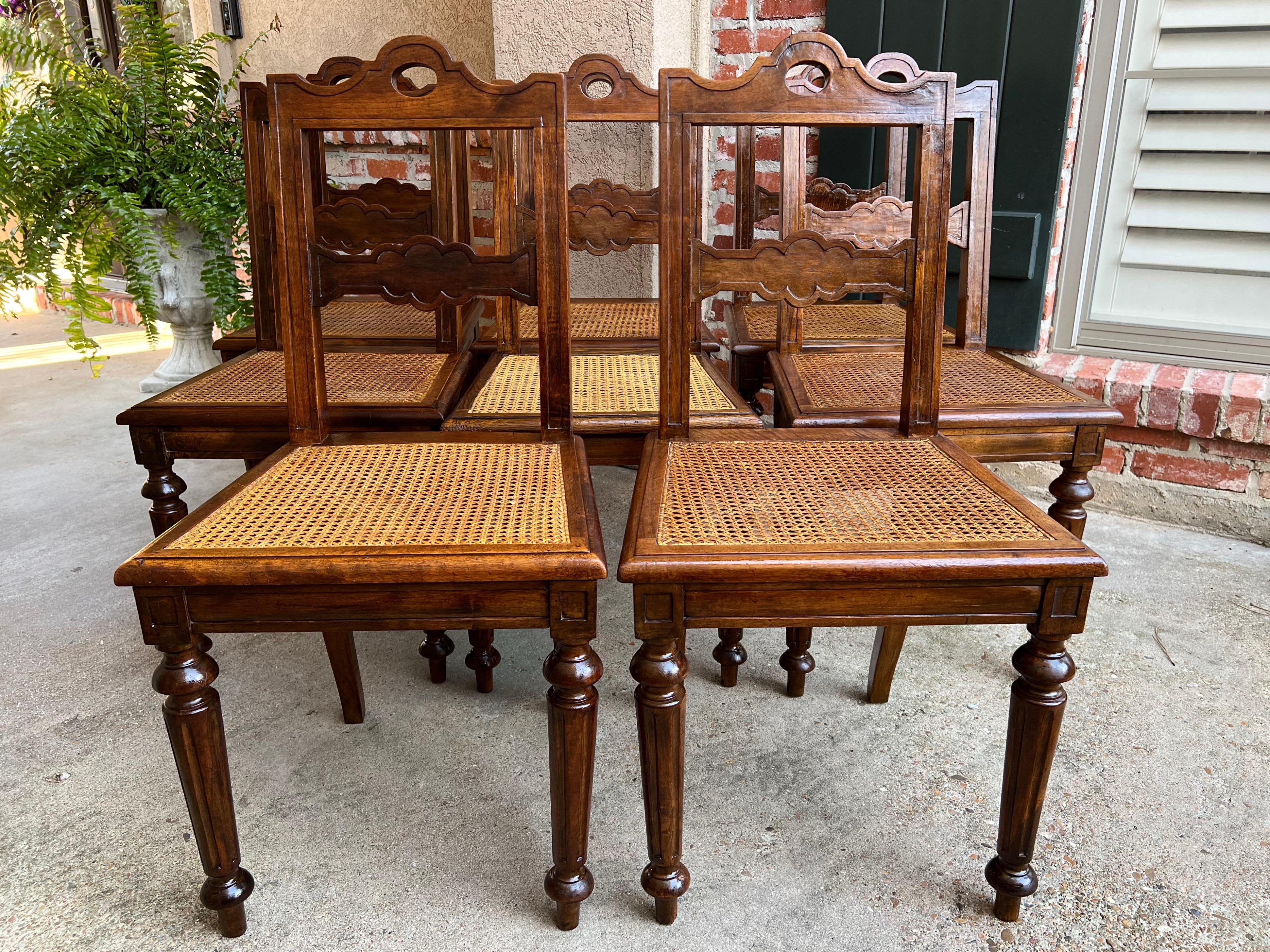 Set 8 Antique French Provincial Carved Oak Ladder Back Dining Chair Cane Seat In Good Condition In Shreveport, LA
