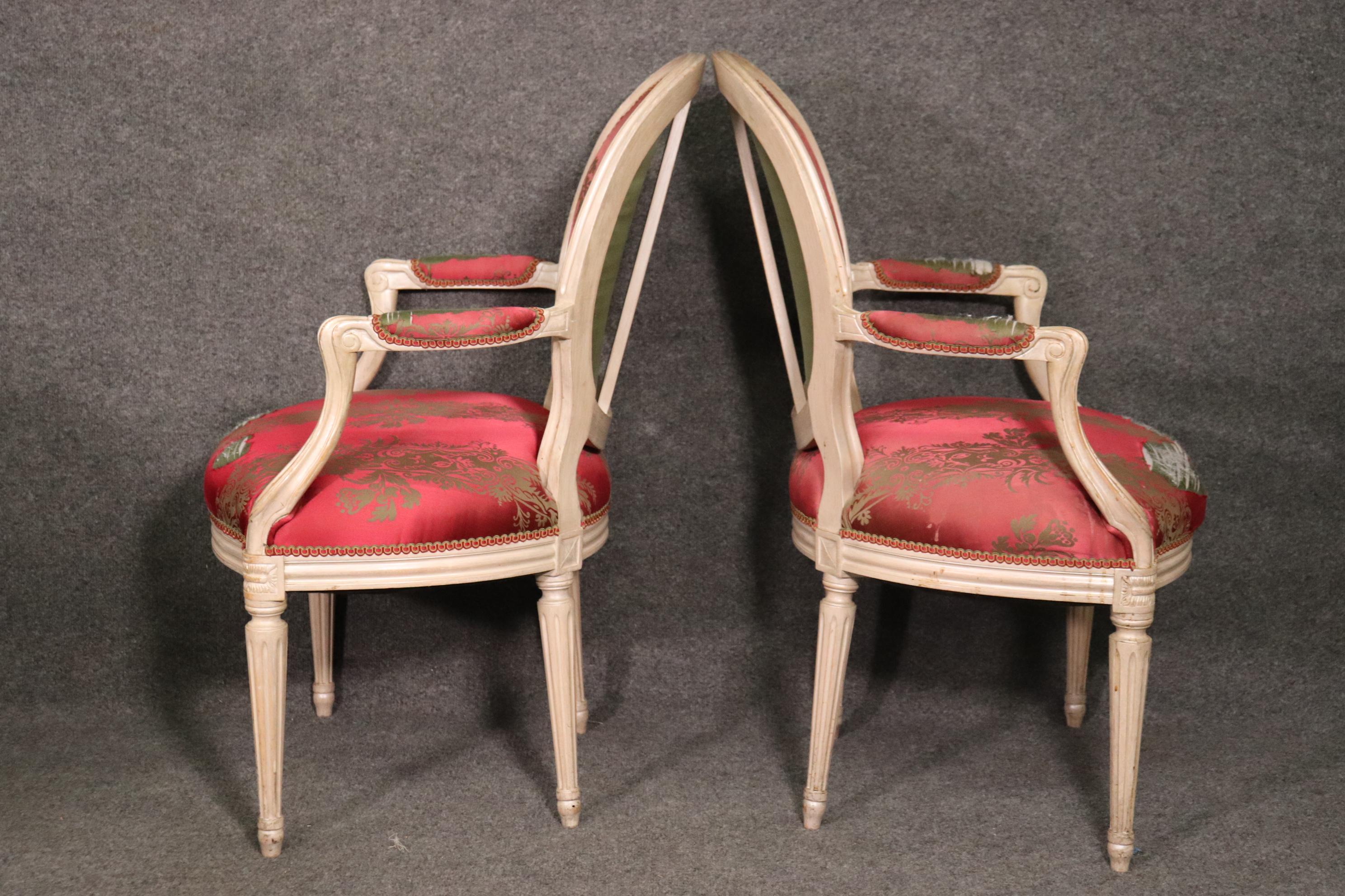 Mid-20th Century Set 8 Antique White Painted Cameo Back Maison Jansen Style Dining Chairs