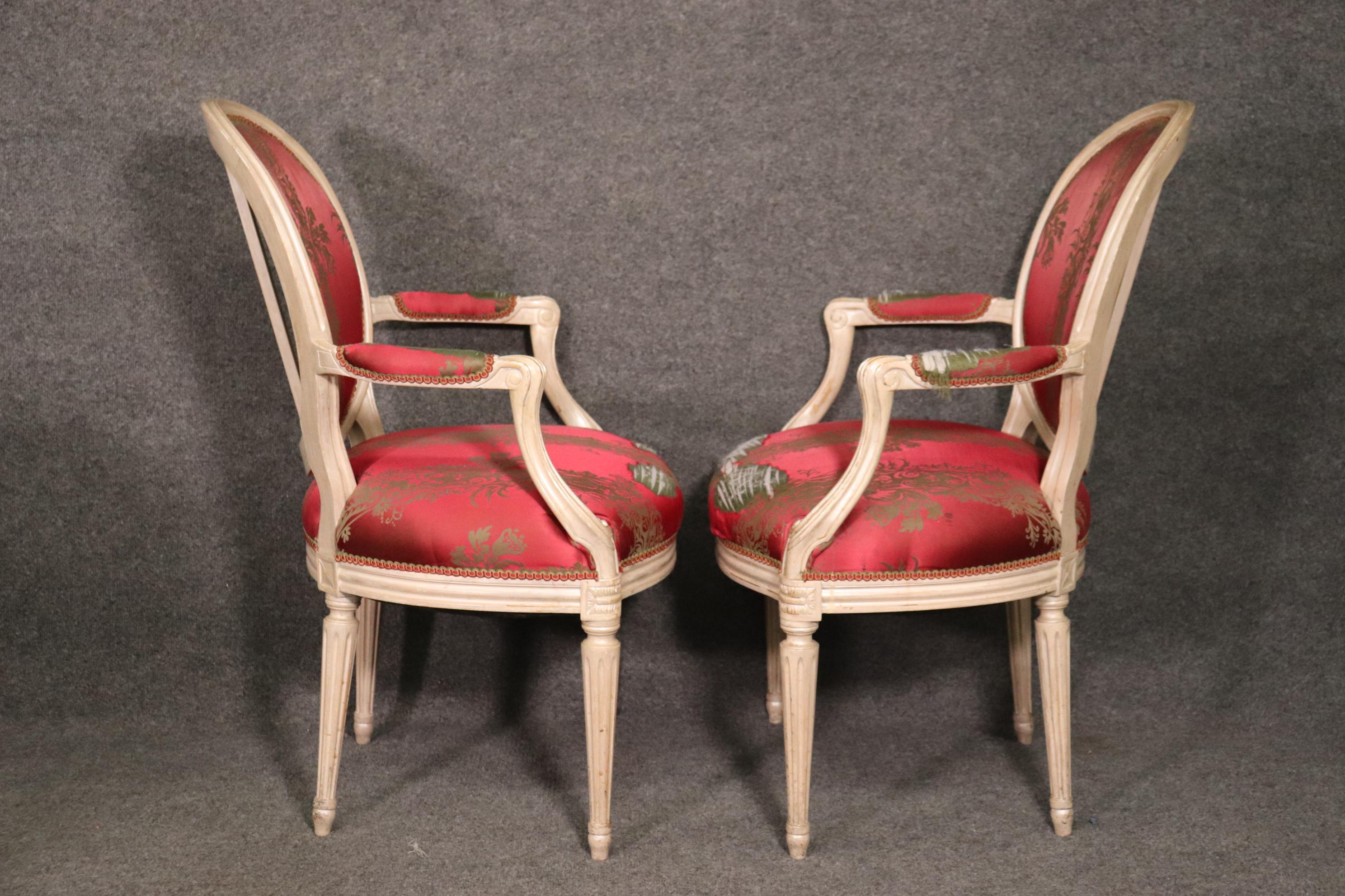 Set 8 Antique White Painted Cameo Back Maison Jansen Style Dining Chairs 1
