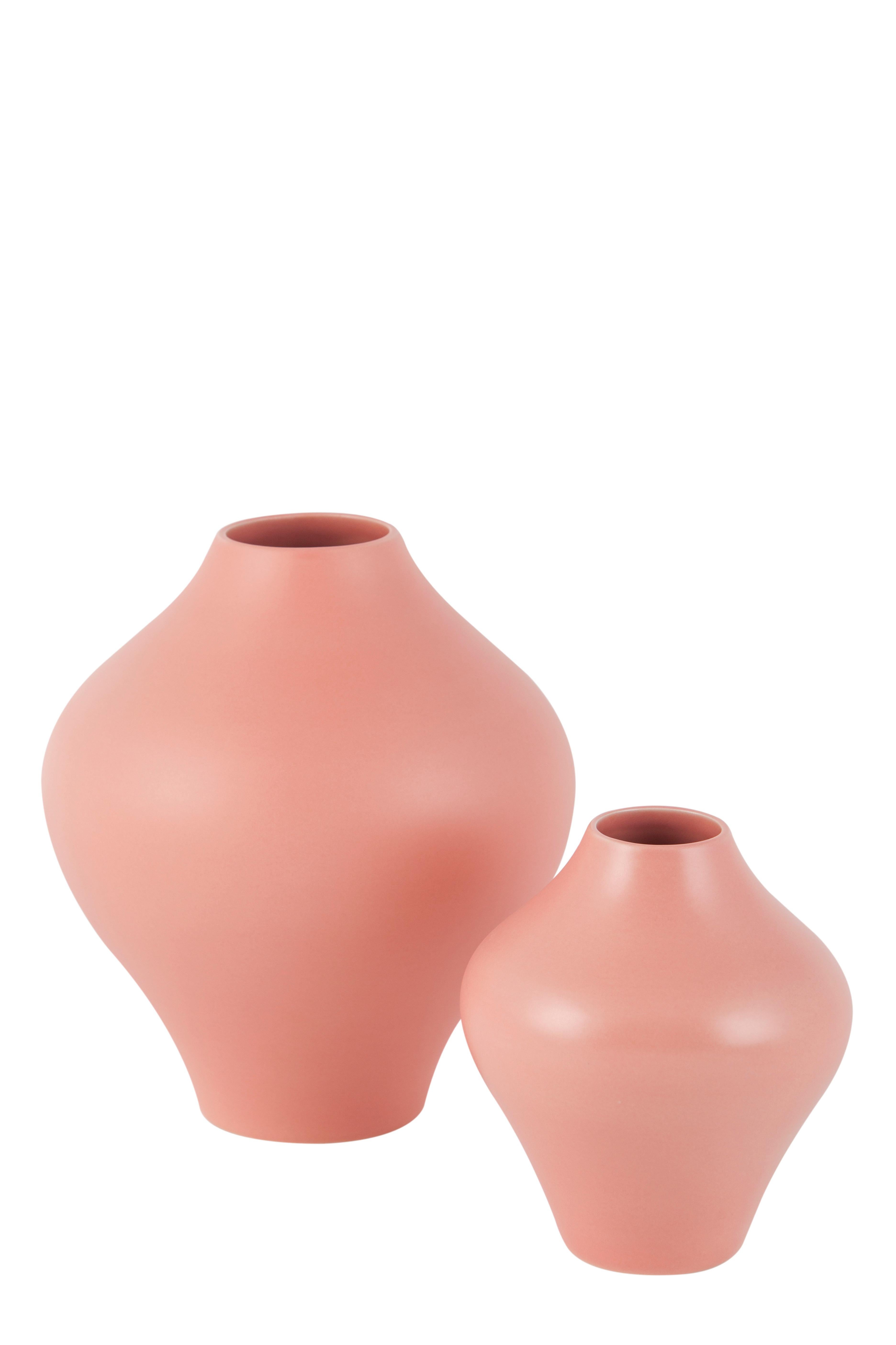 Set/8 Ceramic Vases, White & Peach, Handmade in Portugal by Lusitanus Home In New Condition For Sale In Lisboa, PT