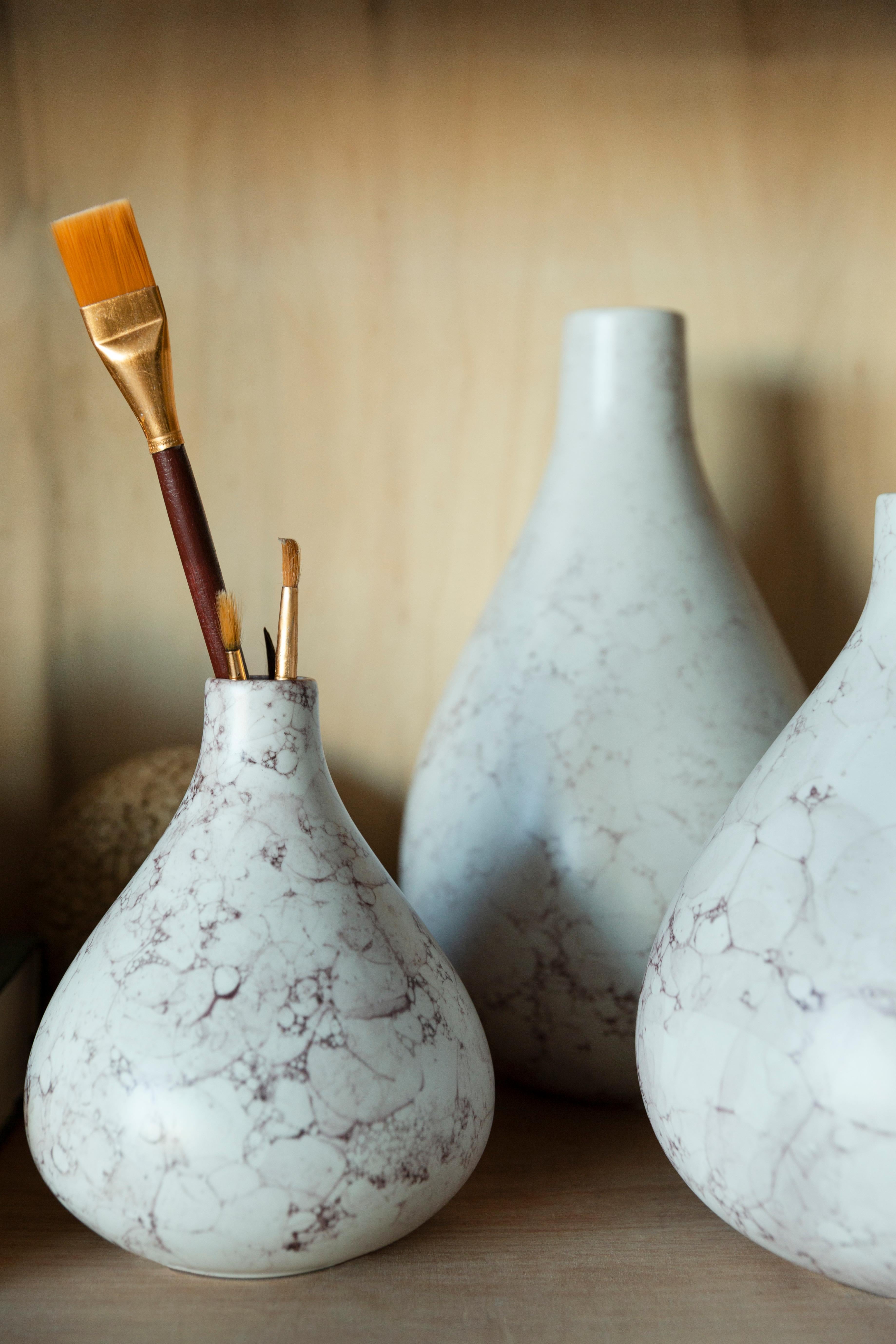 Contemporary Set/8 Ceramic Jars & Pots, White & Pink, Handmade in Portugal by Lusitanus Home For Sale