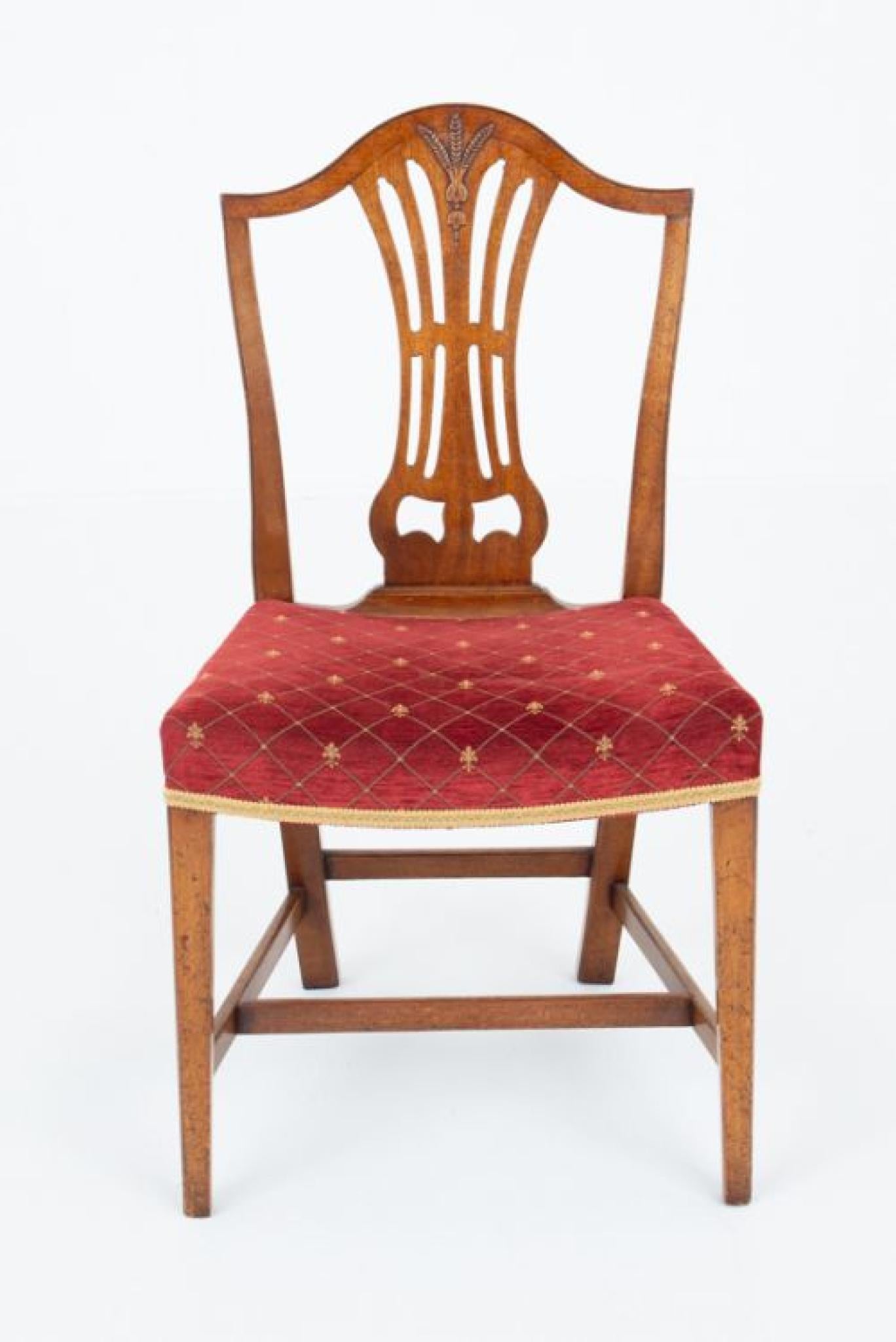 Ensemble de 8 chaises de salle à manger Chippendale en acajou 1880 Bon état - En vente à Potters Bar, GB