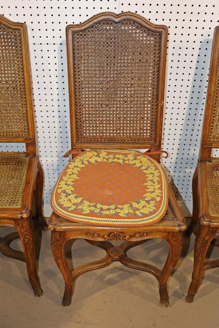 Set 8 French Carved Walnut Cane Seated Louis XV Country Dining Chairs  For Sale 4