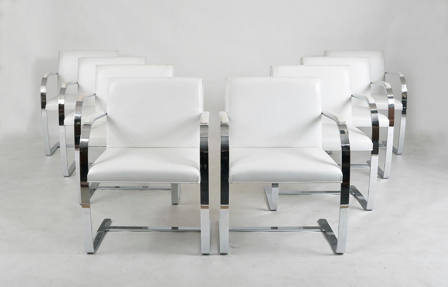 Set 8 Mies van der Rohe Knoll Brno Flat Bar 255 Cantilever Dining Chairs White In Good Condition In Sherborne, Dorset