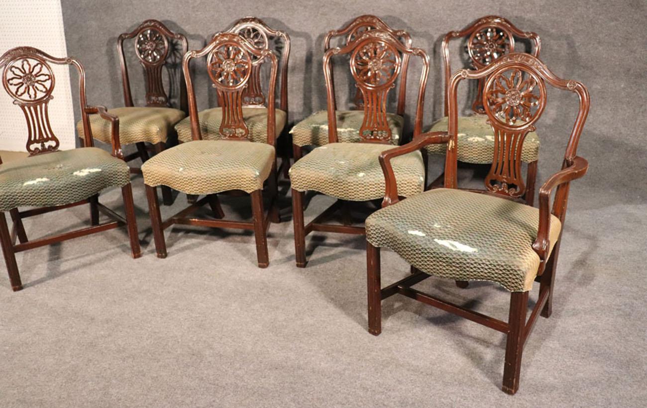 Set 8 Solid Mahogany Schmieg and Kotzian English Regency Style Dining Chairs  In Good Condition In Swedesboro, NJ