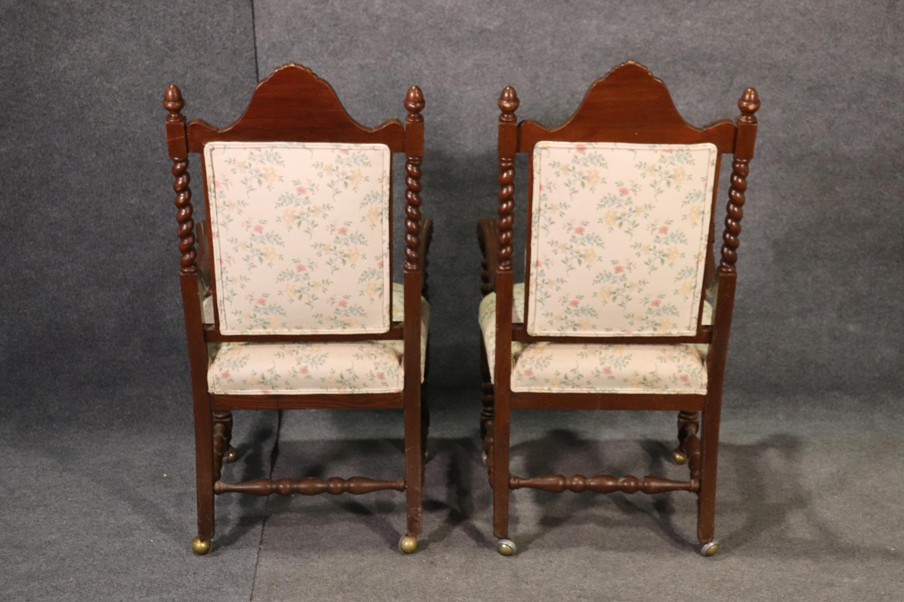 Set 8 Solid Oak RJ Horner Figural Carved Barley Twist Victorian Dining Chairs In Good Condition In Swedesboro, NJ
