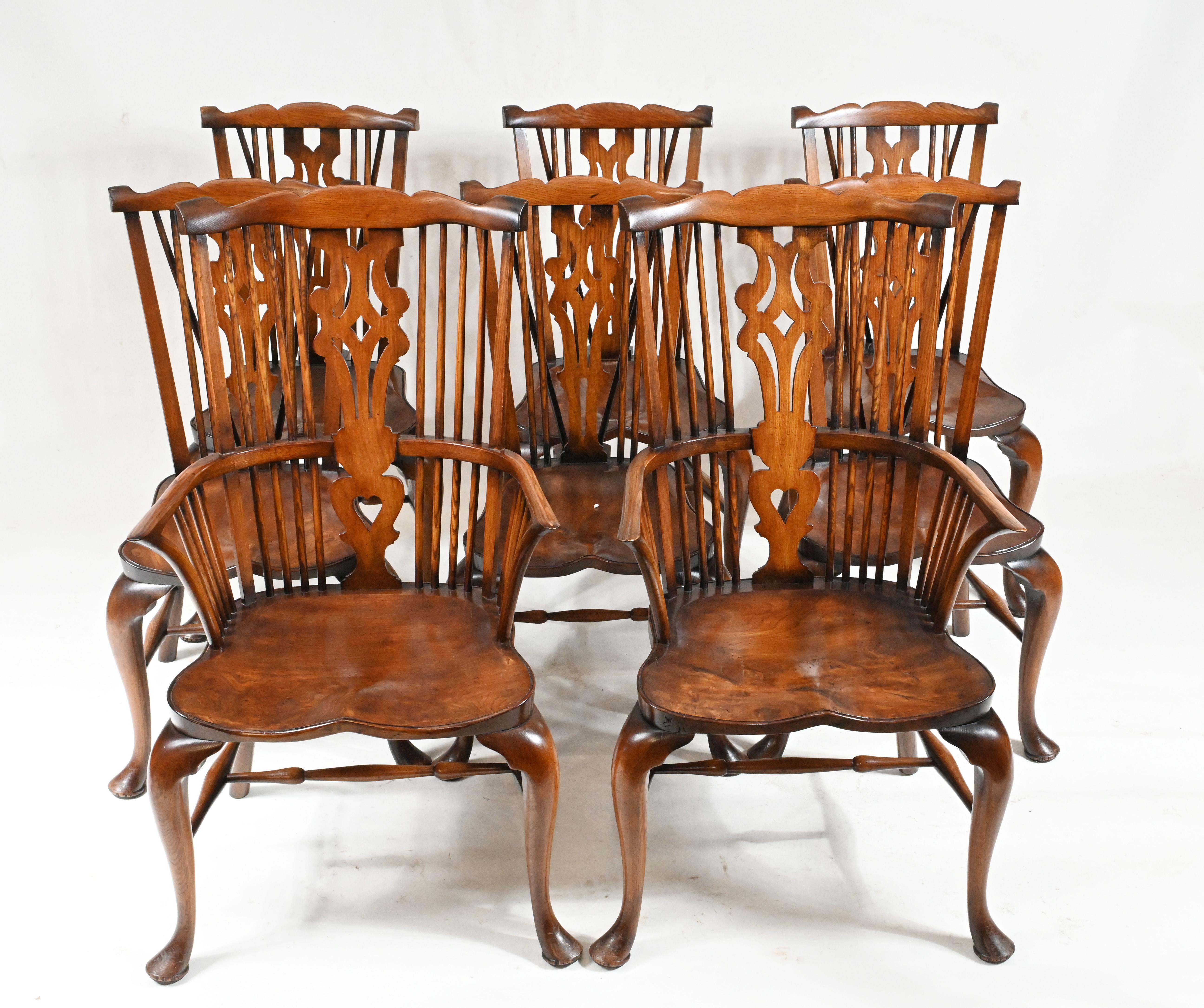 Absolutely classic set of 8 windsor dining chairs
Hand crafted from yew wood with two arm chairs and six side chairs
The quintessential farmhouse dining chairs 
Various refectory tables to match if you are looking for a complete dining set up
We