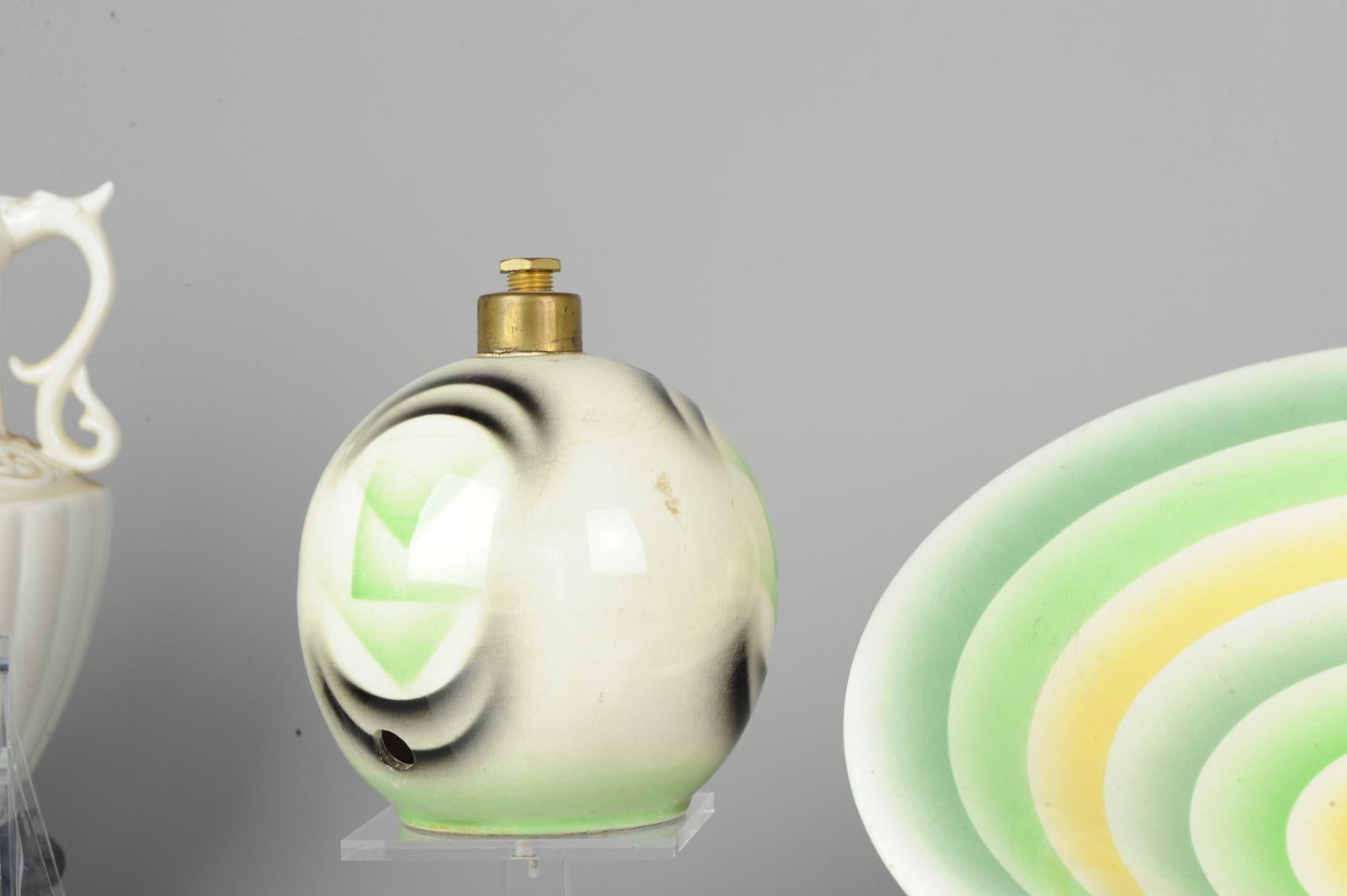 Satz von antiken / Vintage deutschen Art Deco Objekte 1920-1930 Spritz Dekor (Tonware) im Angebot