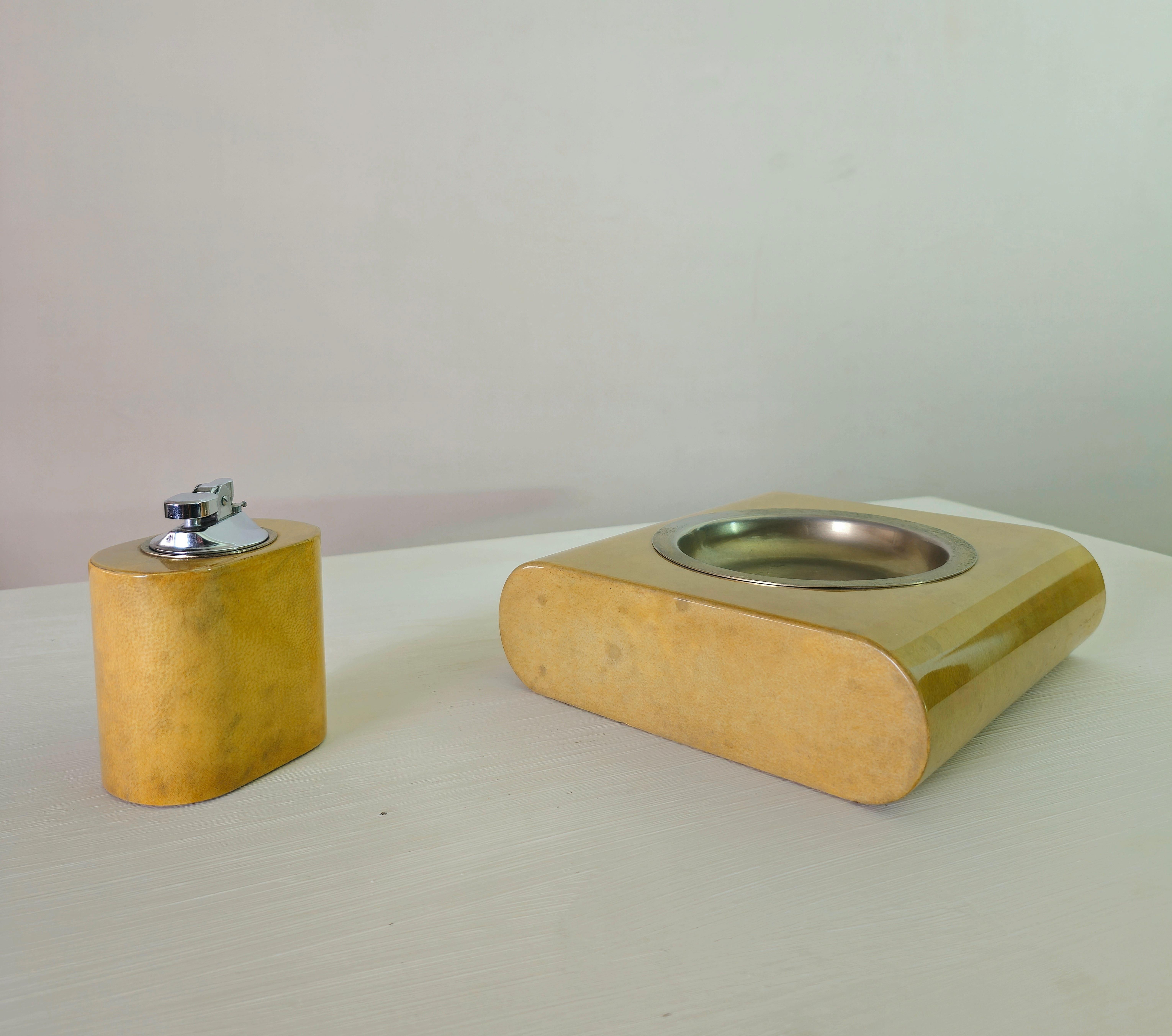 Set ashtray and lighter Lacquer Parchment Paper Italy 60s Aldo Tura Mid-century 4