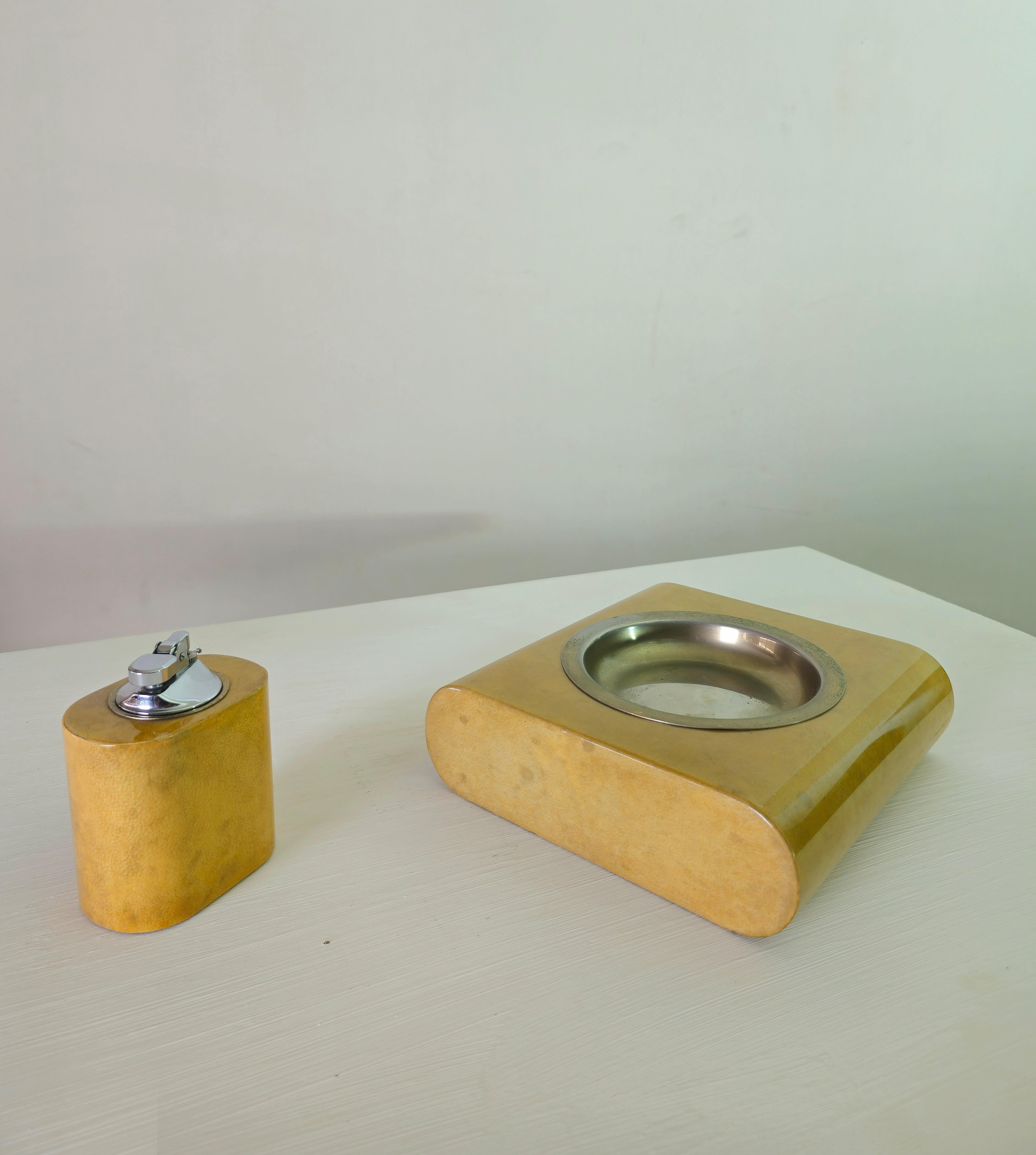 Set ashtray and lighter Lacquer Parchment Paper Italy 60s Aldo Tura Mid-century 3