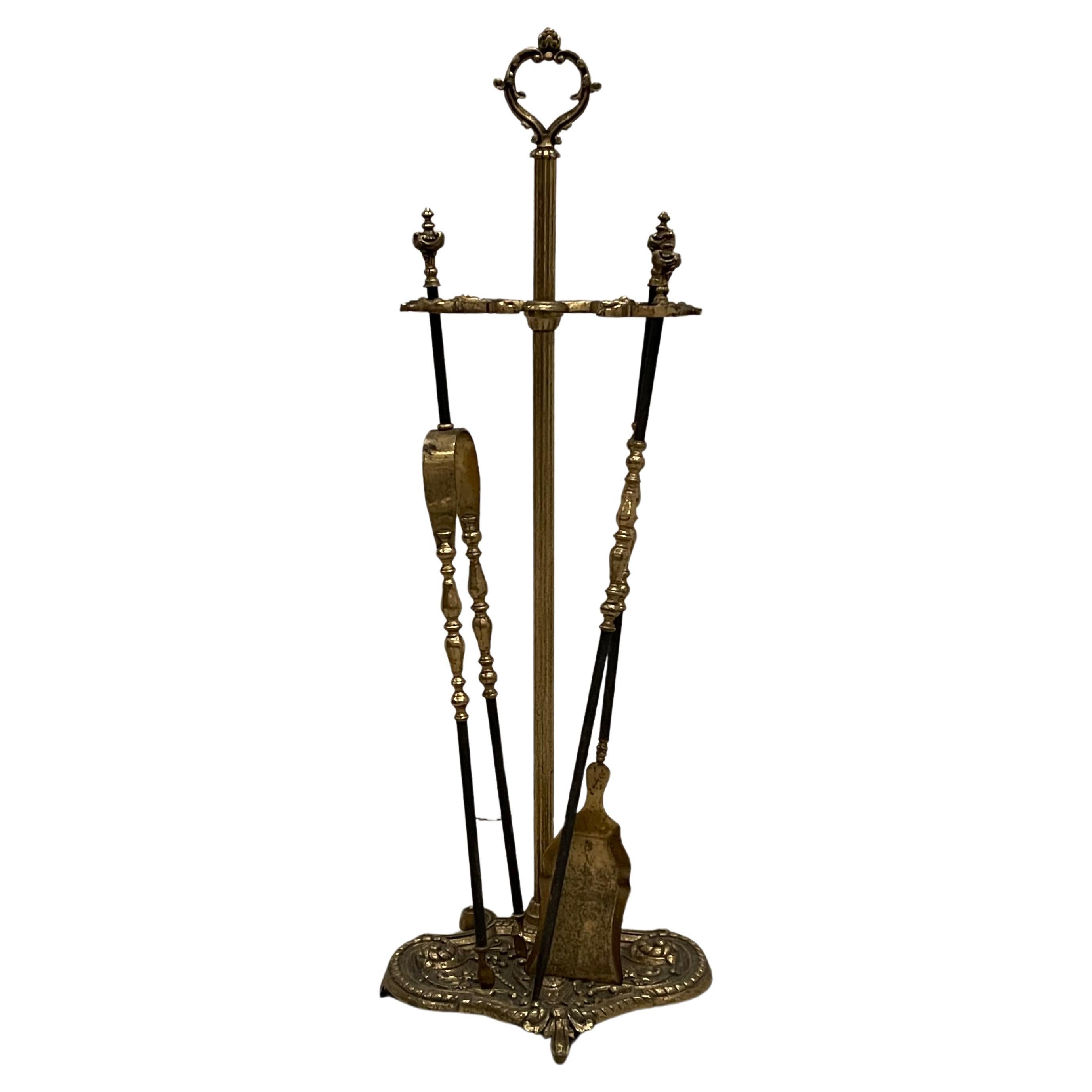 Fireplace tool set vintage style royal luxury For Sale