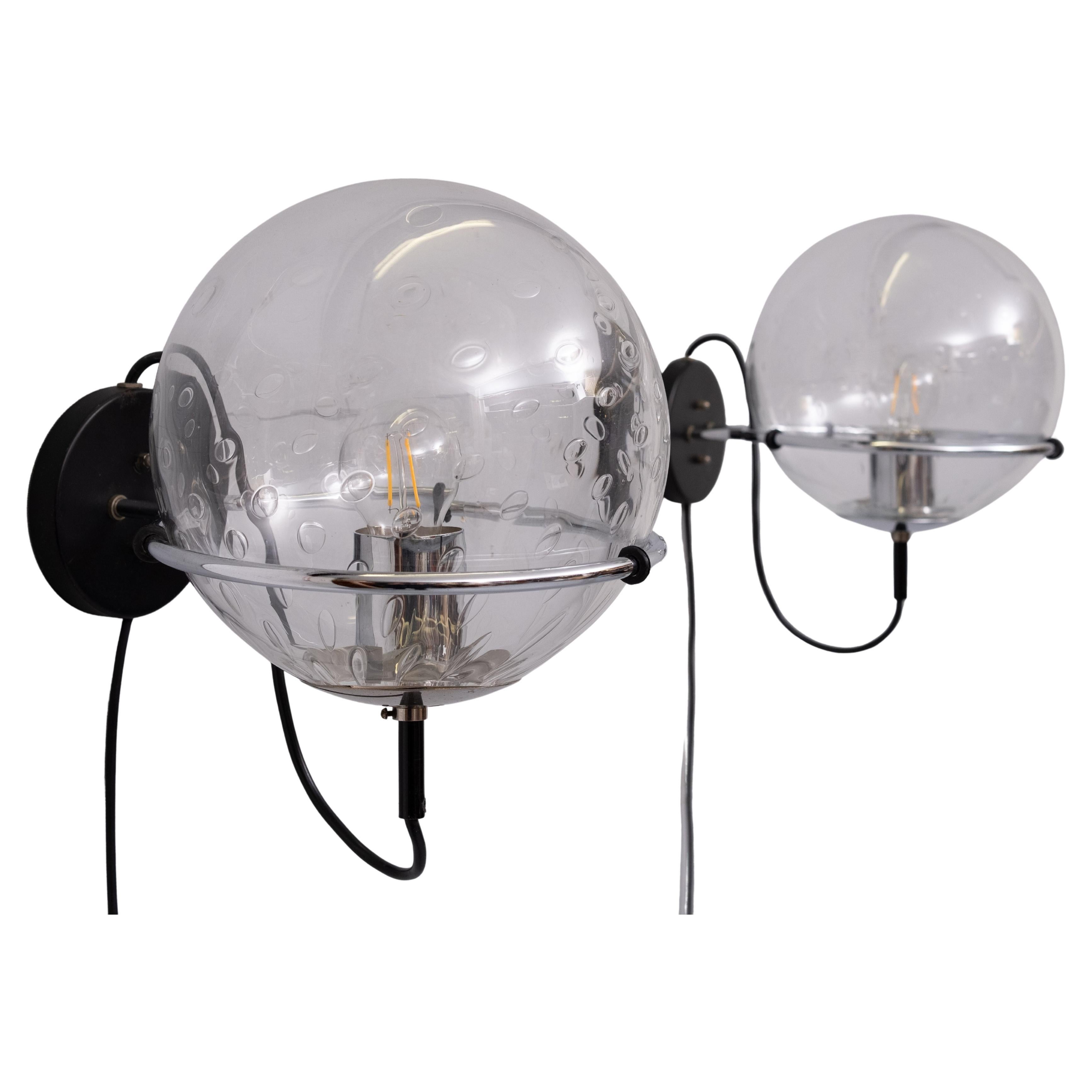 set Cestino-Globo  lampade da parete  con ciotola in vetro a goccia di RAAK, anni '70