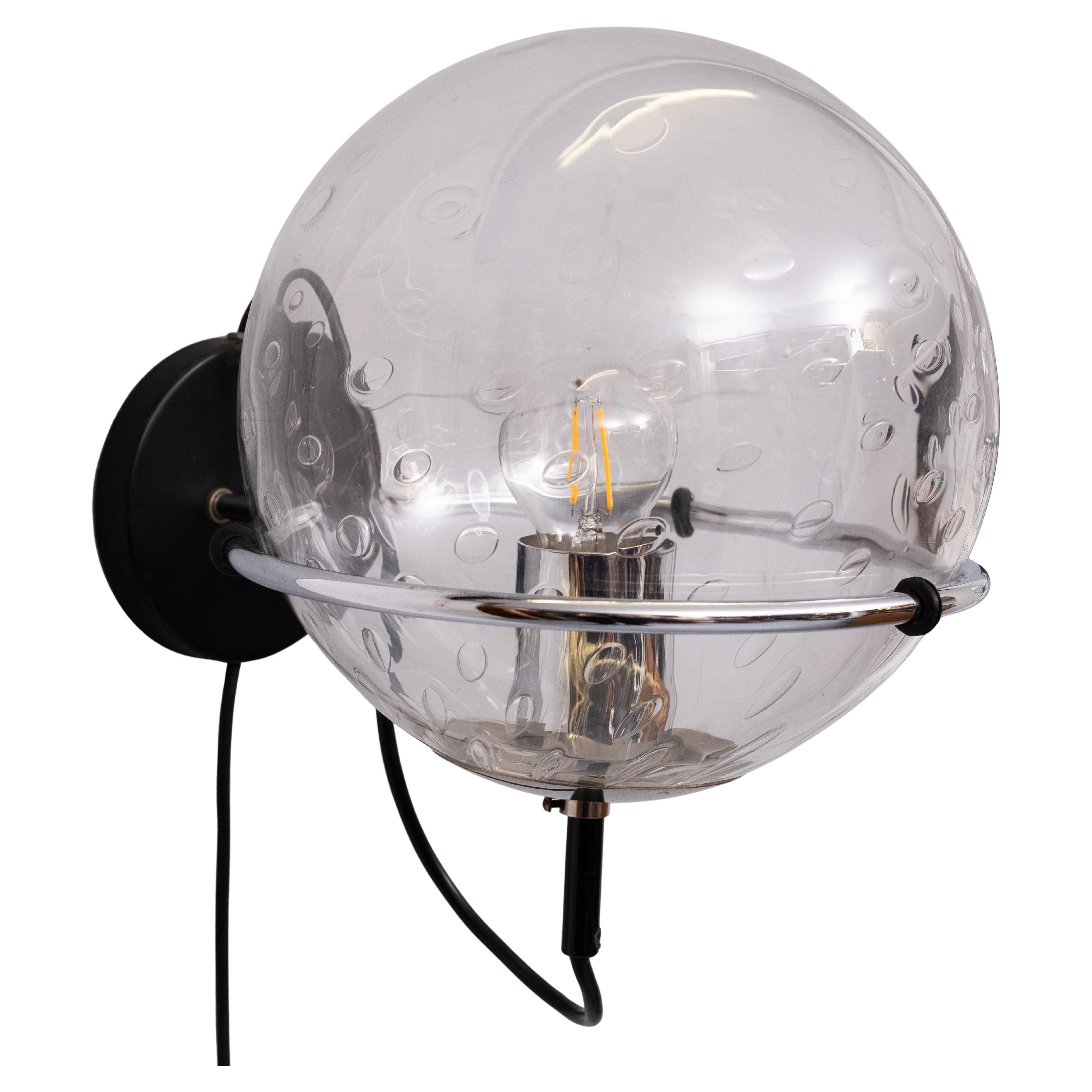 Néerlandais set Panier-Globe  lampes murales  Bol en verre en forme de gouttes de pluie de Raak, 1970 en vente
