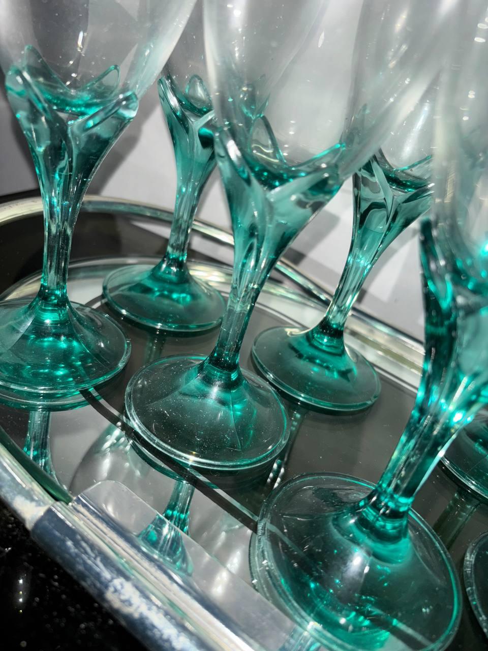 Italian Bormioli Rocco 1980-1990 ensemble de verres en cristal de Murano colorés. en vente