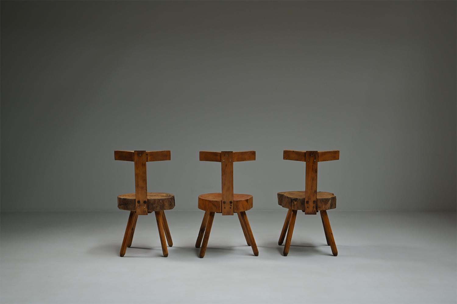French Set brutalist tree trunk chairs, 1970s France. For Sale