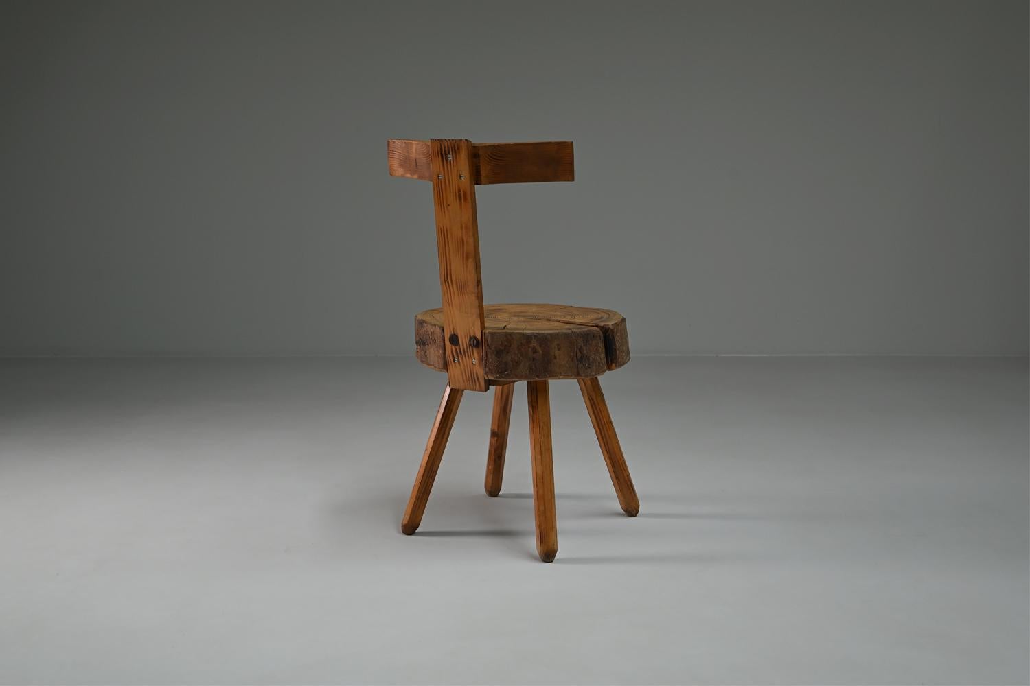 Set brutalist tree trunk chairs, 1970s France. In Good Condition For Sale In Landgraaf, NL