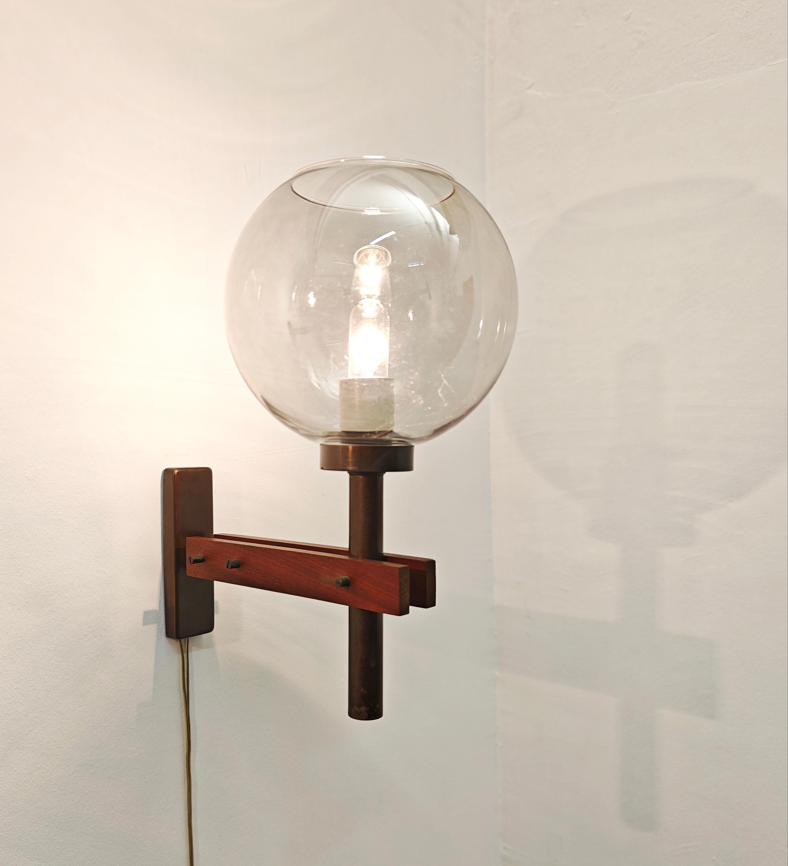 Juego de 2 Lámparas de Pared Atribuibles a Gianfranco Frattini Mediados de Siglo Italia 1960 Bronceado en venta