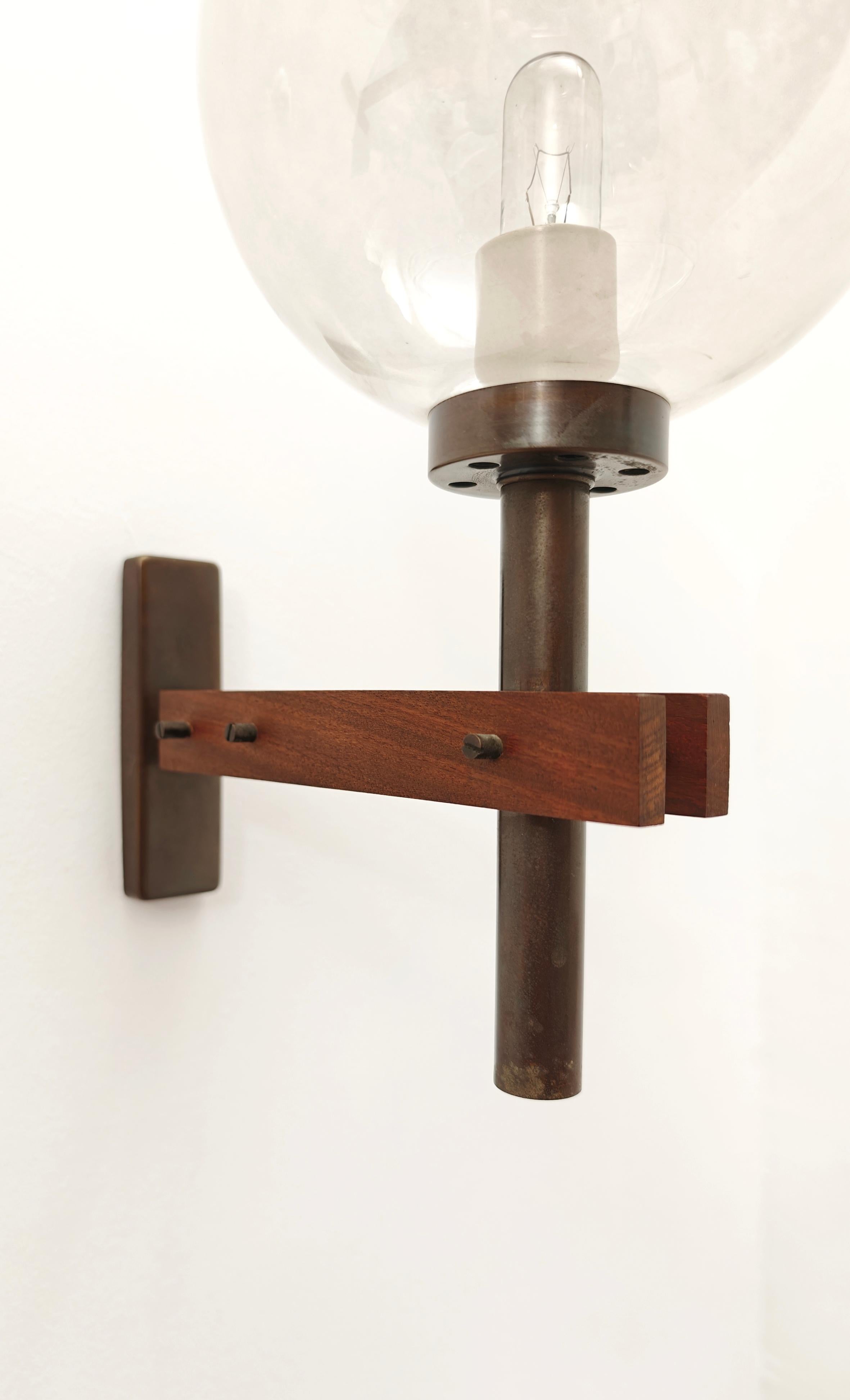 Juego de 2 Lámparas de Pared Atribuibles a Gianfranco Frattini Mediados de Siglo Italia 1960 Latón en venta