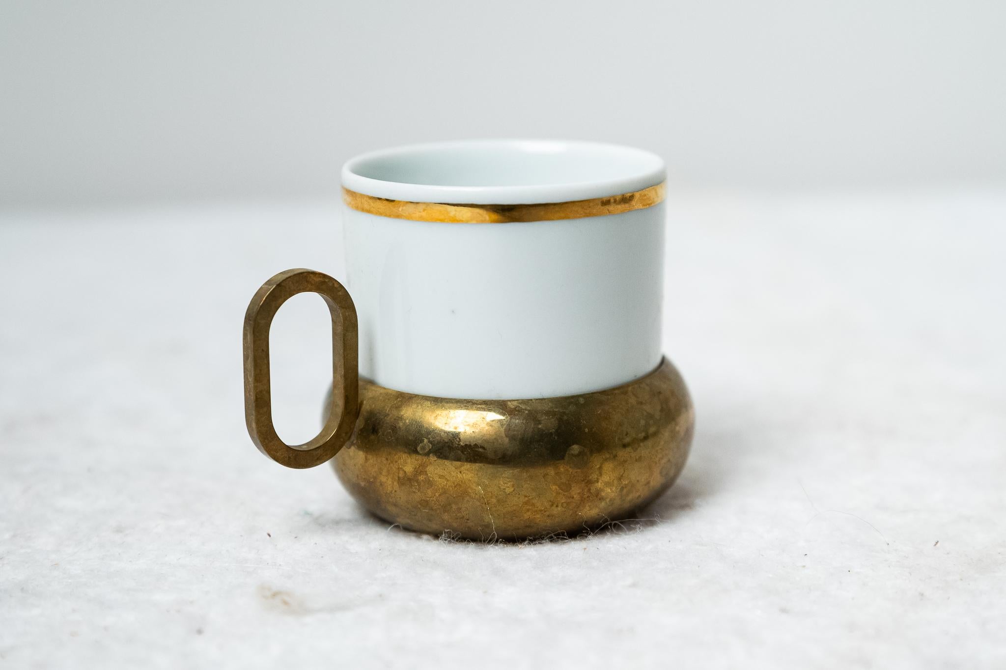 Porcelain and Brass Coffee Set, First Half of the 1900s For Sale 4
