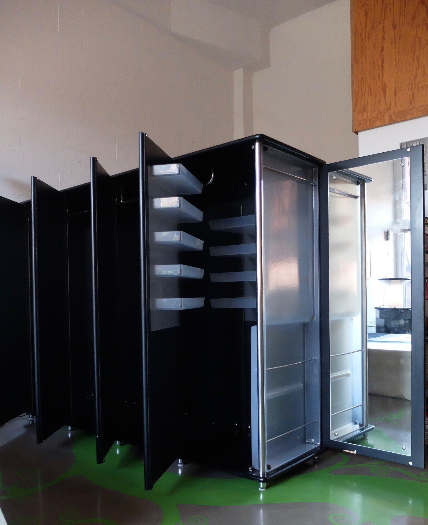 Set Camera da letto Melissa, design Fabio Lencine per Ellisse, Italia, 1990 ca en vente 5