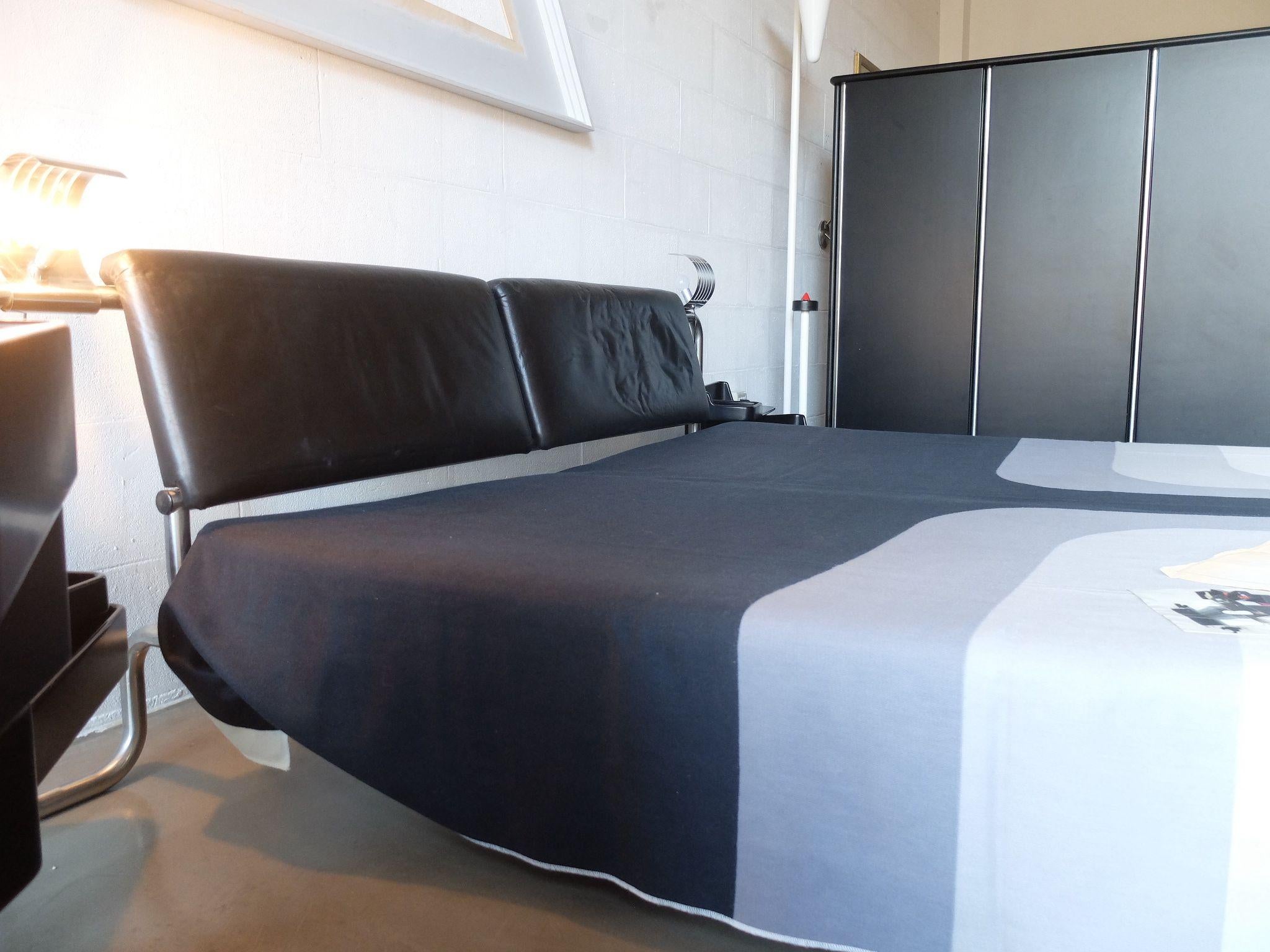 Set Camera da letto Melissa, design Fabio Lencine per Ellisse, Italia, 1990 ca en vente 6