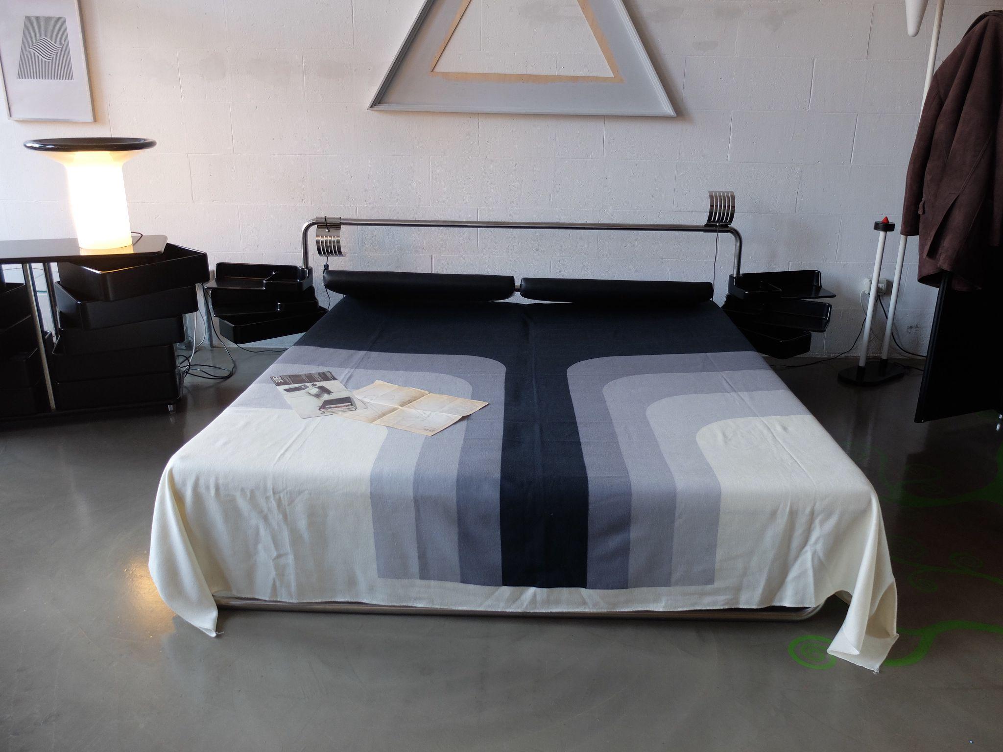 Postmoderne Set Camera da letto Melissa, design Fabio Lencine per Ellisse, Italia, 1990 ca en vente