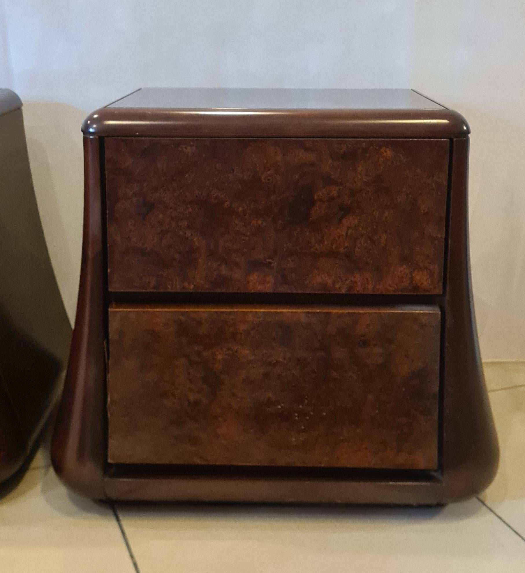 Luciano Frigerio's 1970s chest of drawers and bedside tables set 12
