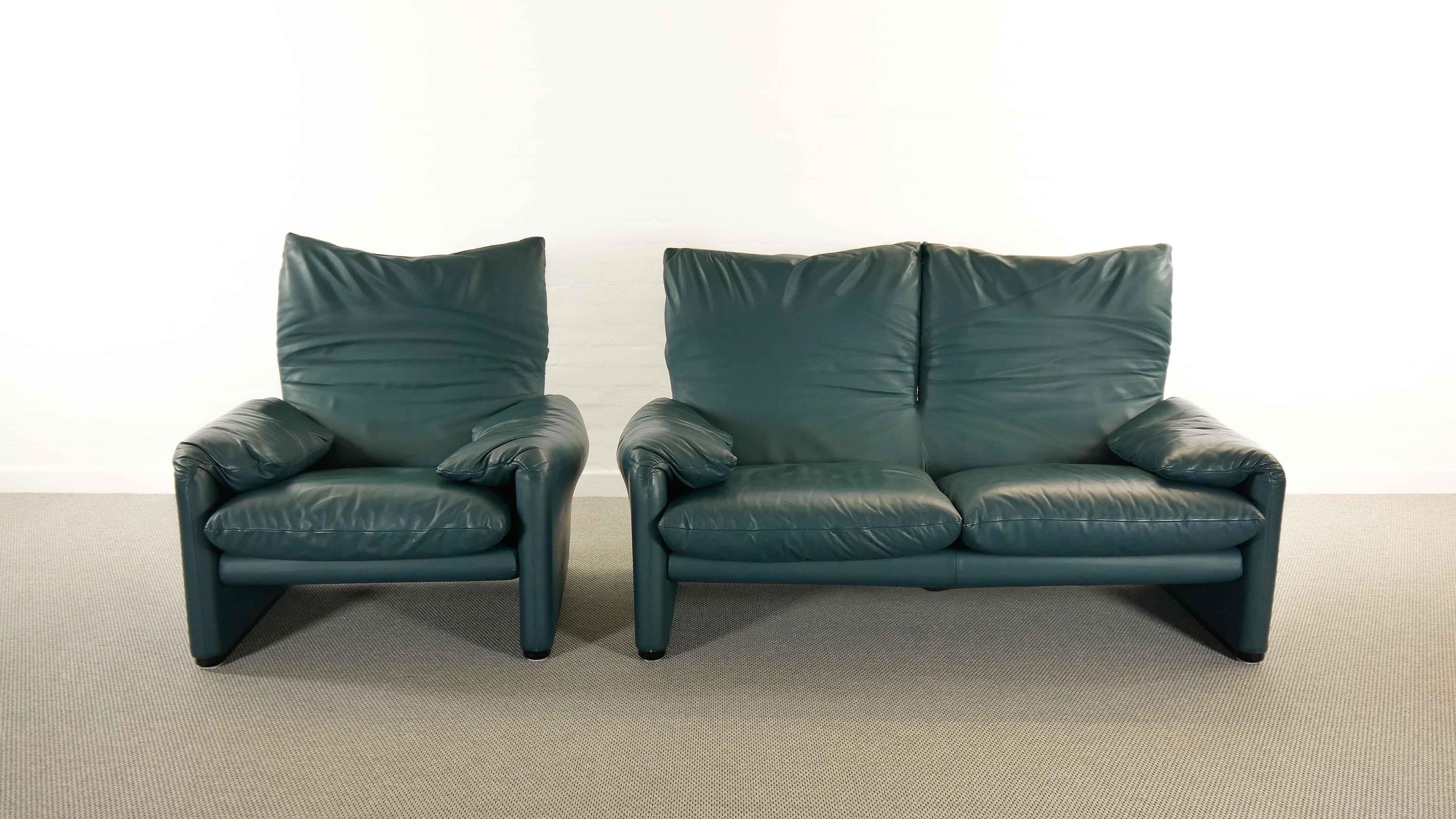 Set Cassina Maralunga 2-Seat Sofa and Easy Chair by Vico Magistretti in Leather 1
