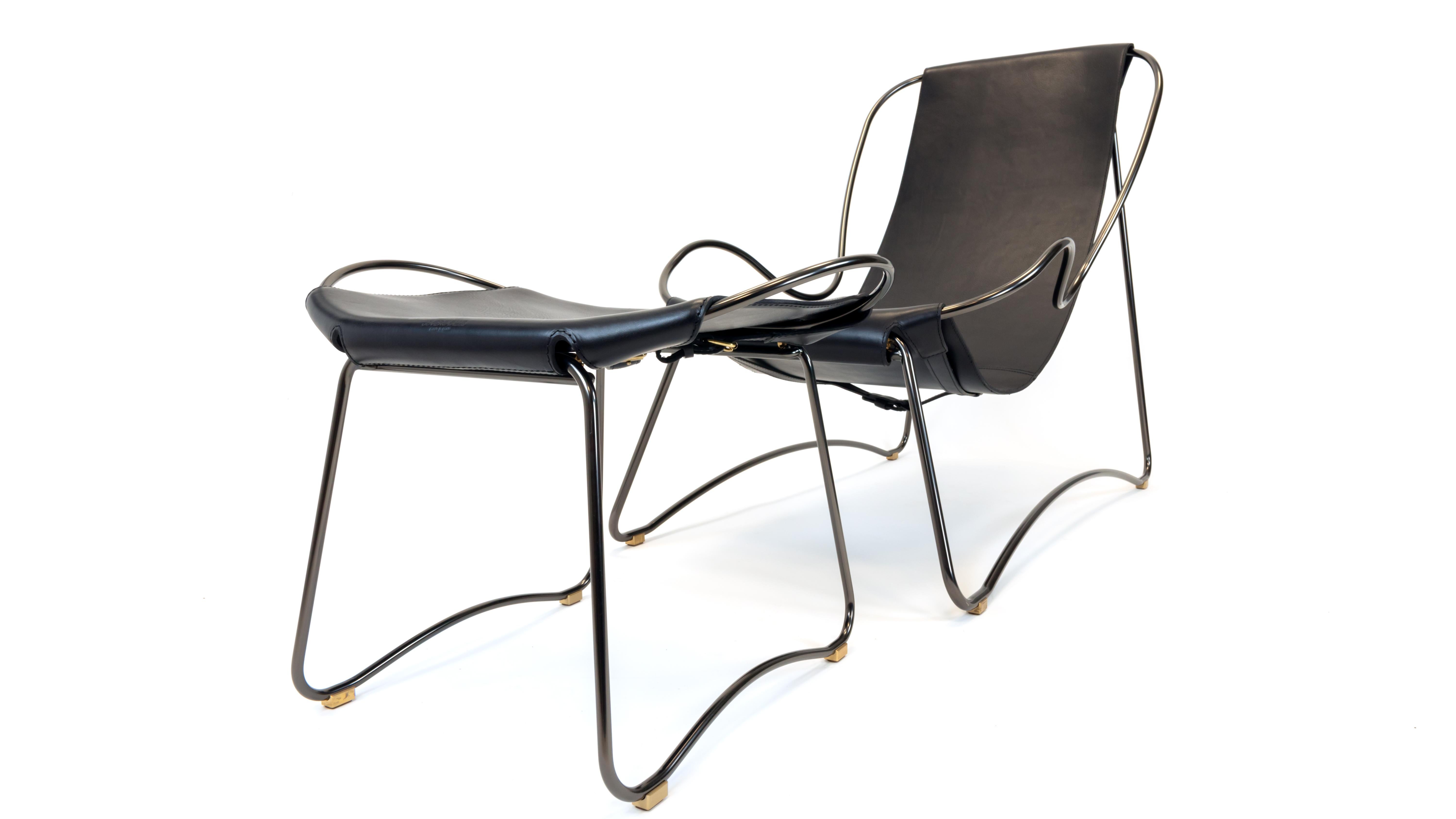 Set Contemporary Sculptural Chaise Lounge & Ottoman Silbernes Metall & Marinefarbenes Leder im Angebot 2
