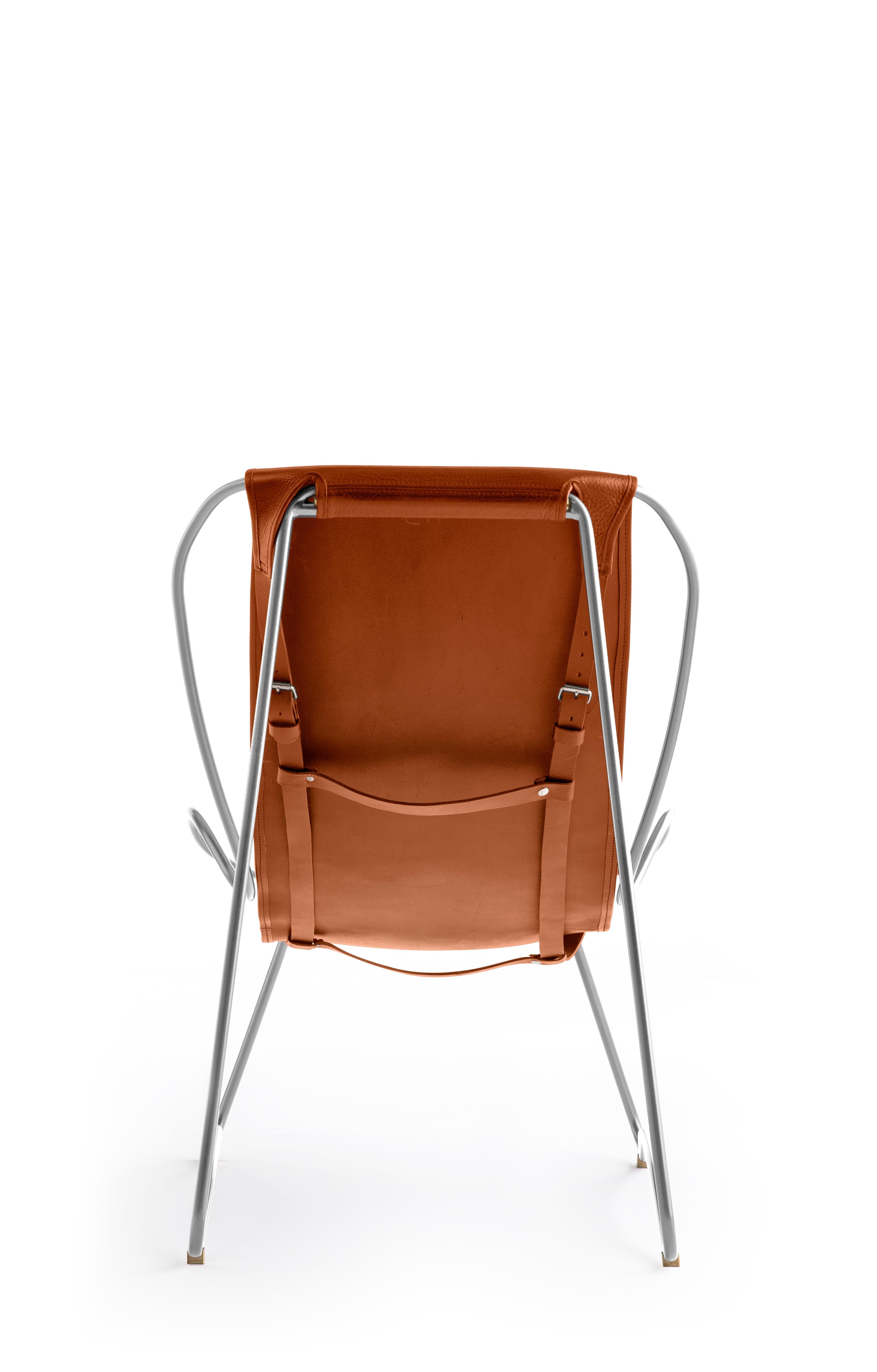 Moderne Chaise longue contemporaine sculpturale et ottoman Métal Silver, cuir Tan en vente