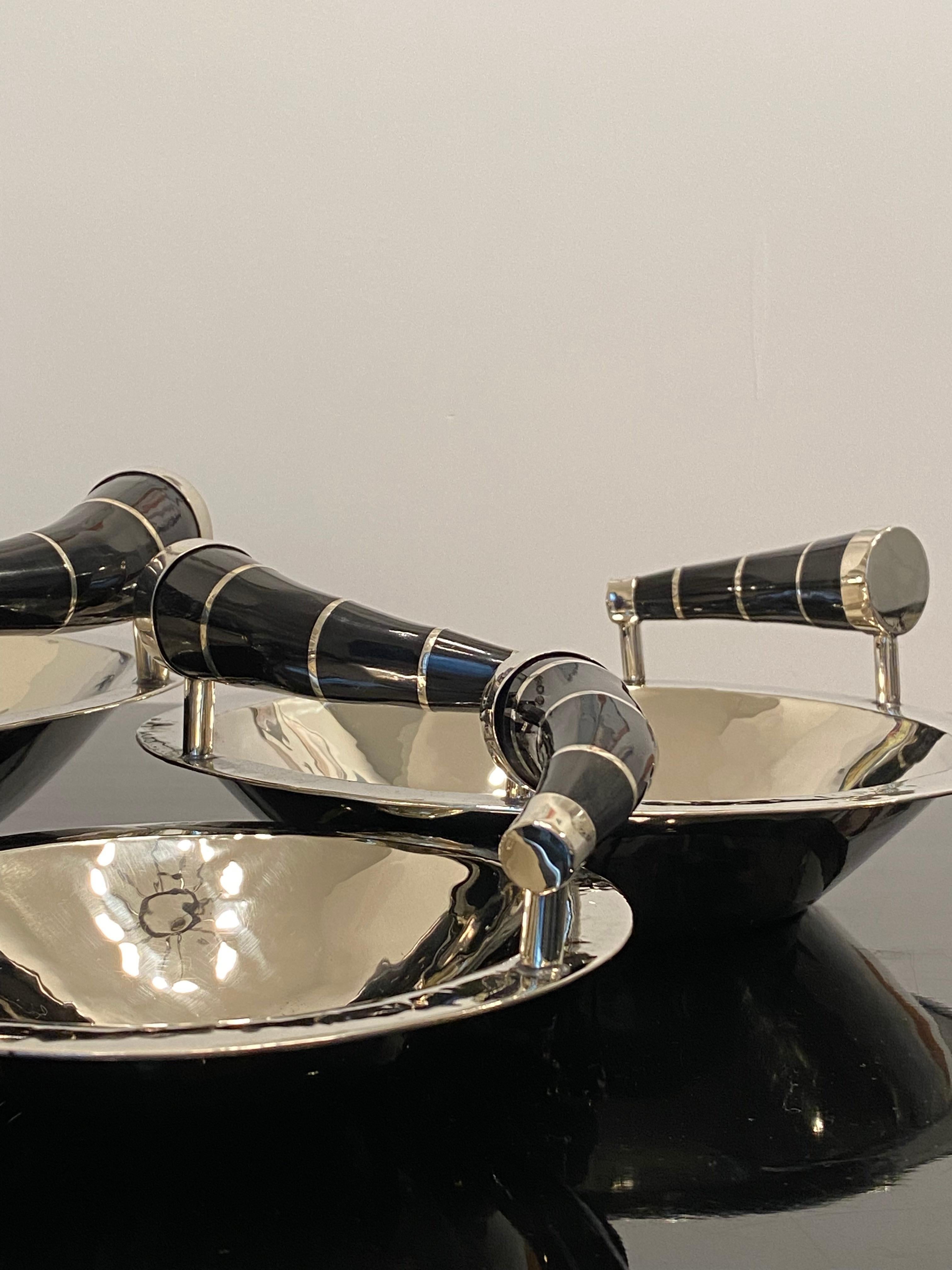 Hand-Crafted SET Chubut Small, Large Bowls, Alpaca Silver & Black Horn For Sale