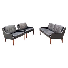 Set comprising a 2-seater sofa and 2 black leather armchairs 1960s Danish design