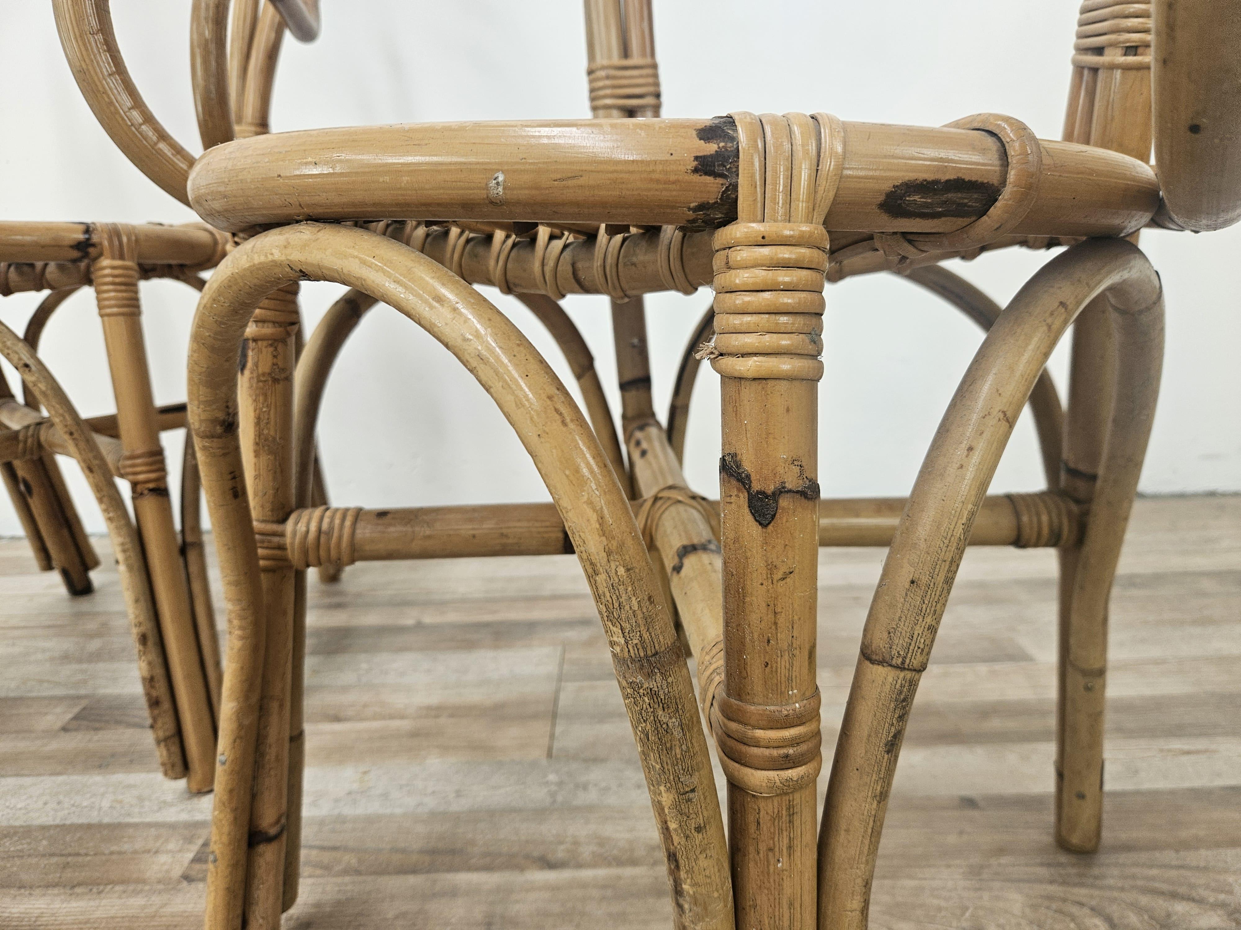 Set with coffee table and two vintage wicker chairs for outdoor 1970s For Sale 5