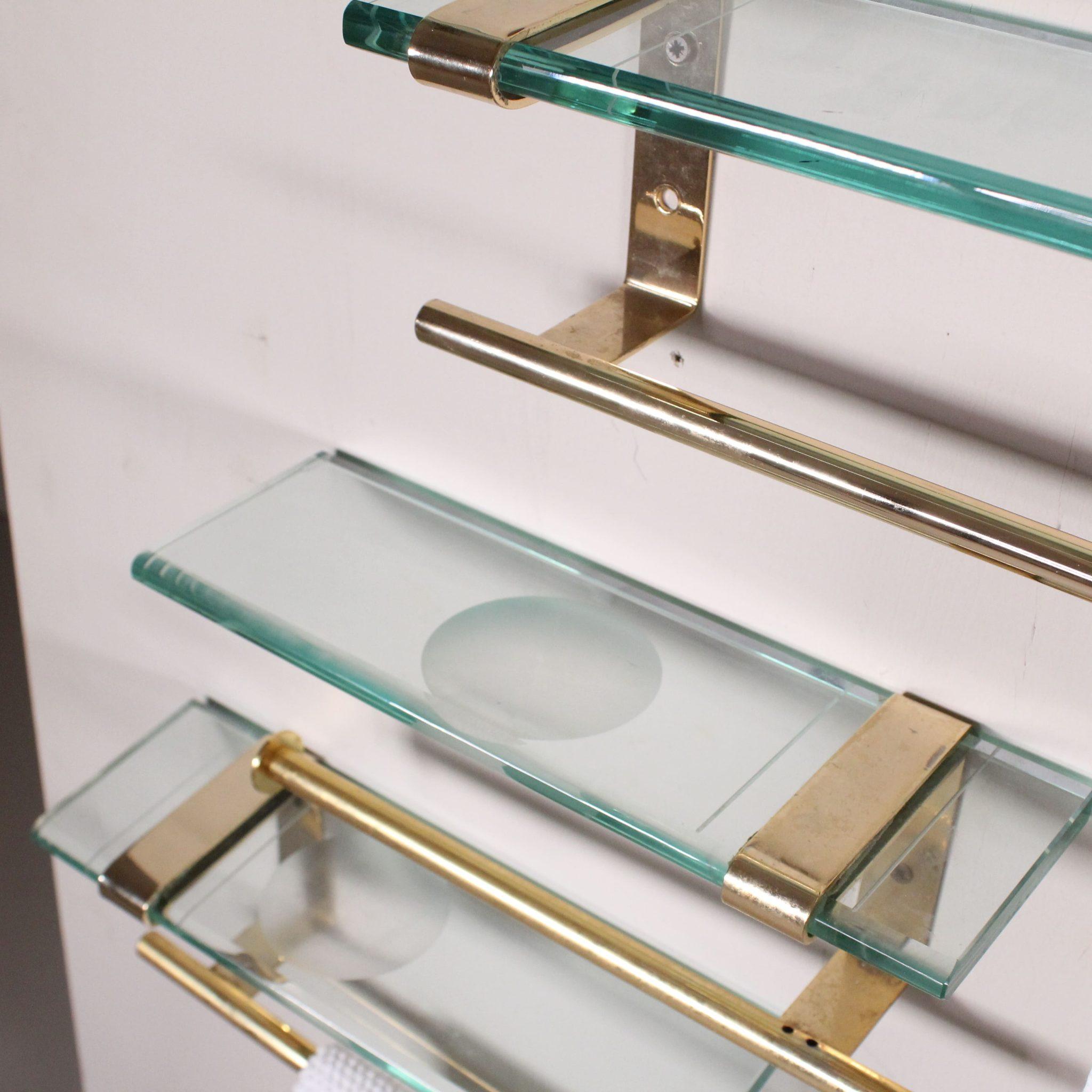 Set da bagno in vetro e ottone, stile Fontana Arte In condizioni buone in vendita a Milano, Lombardia