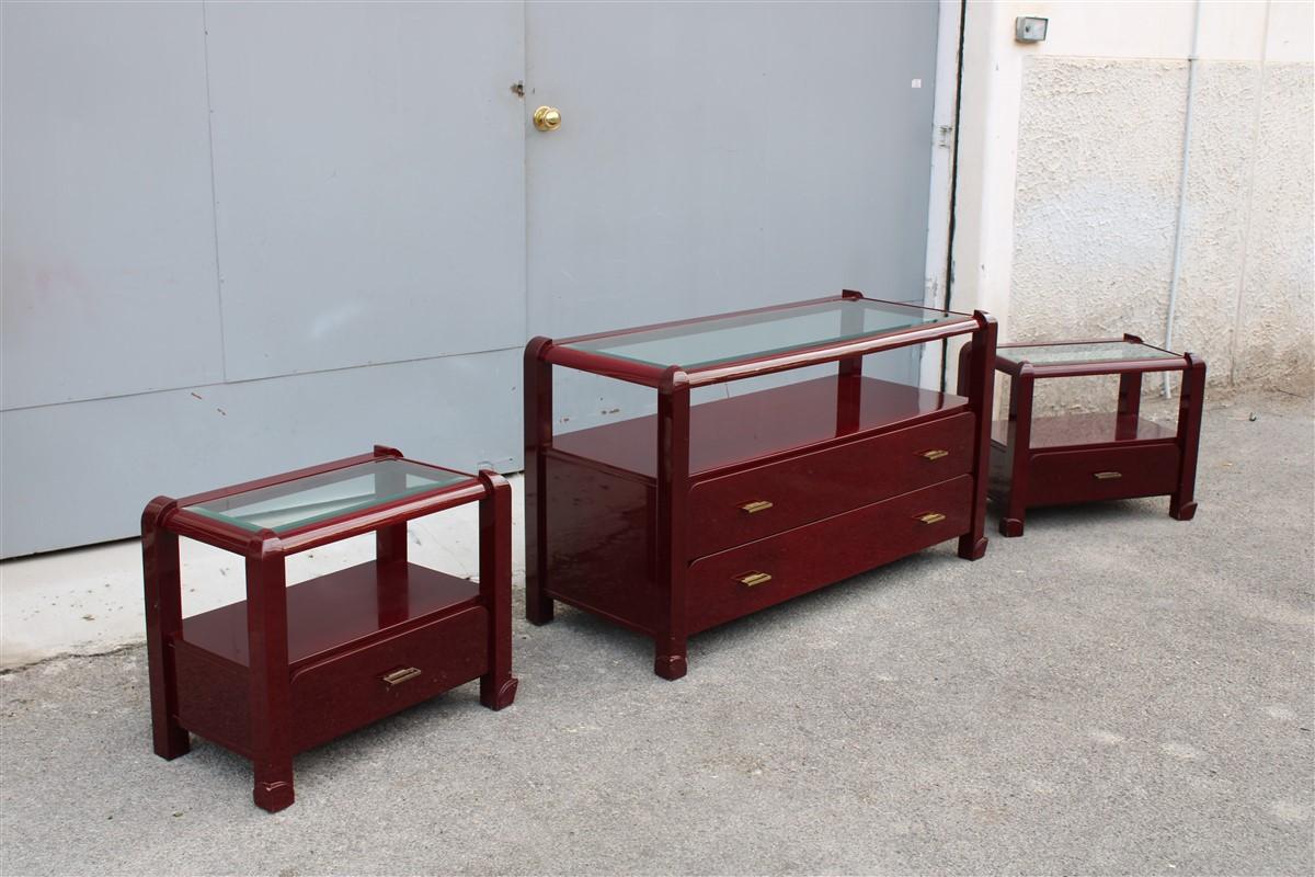 Bedroom dresser and nightstands set in Red Lacquer Tommaso Barbi 1970 brass For Sale 8