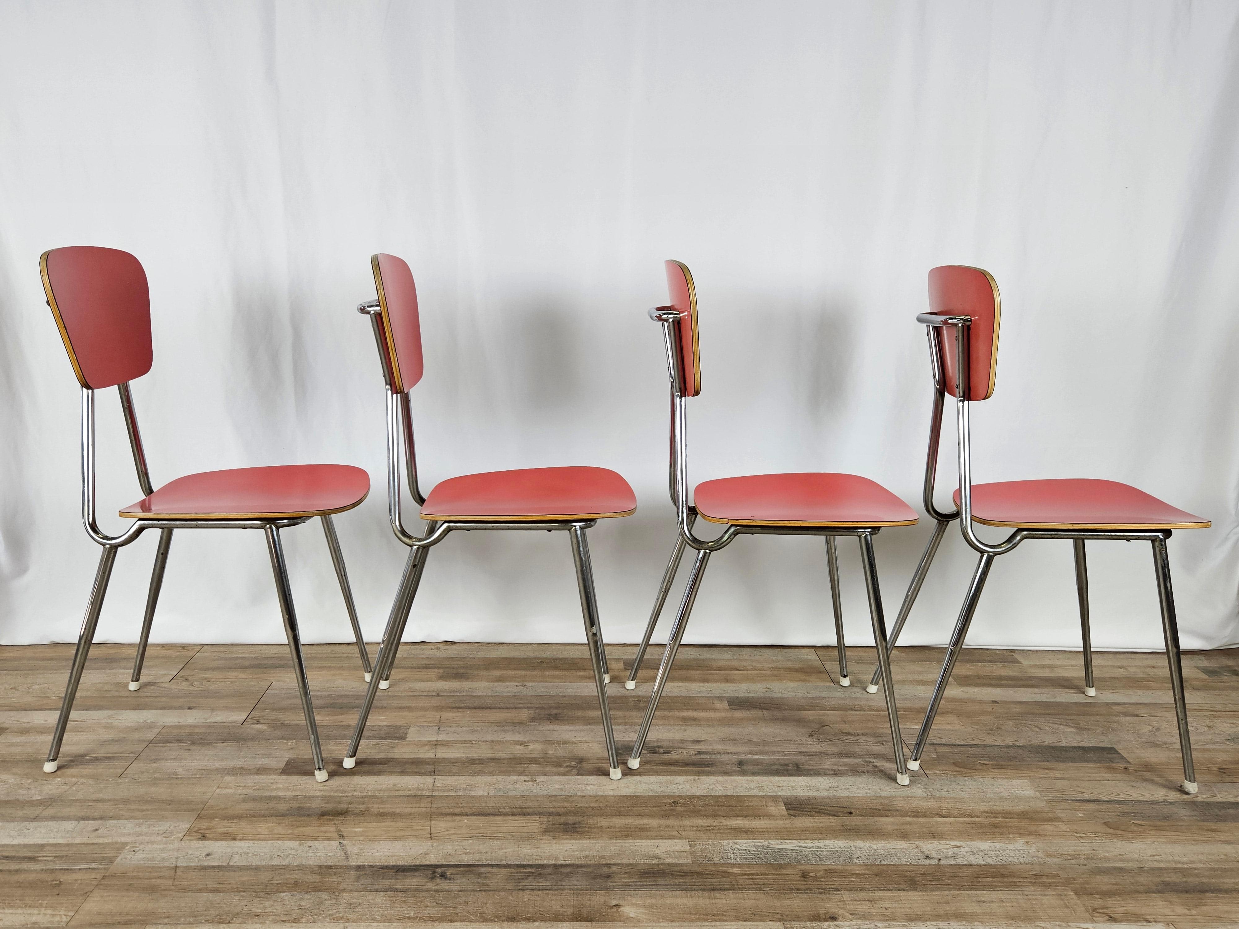 Ensemble de salle à manger avec table et 4 chaises en Formica rouge en vente 3
