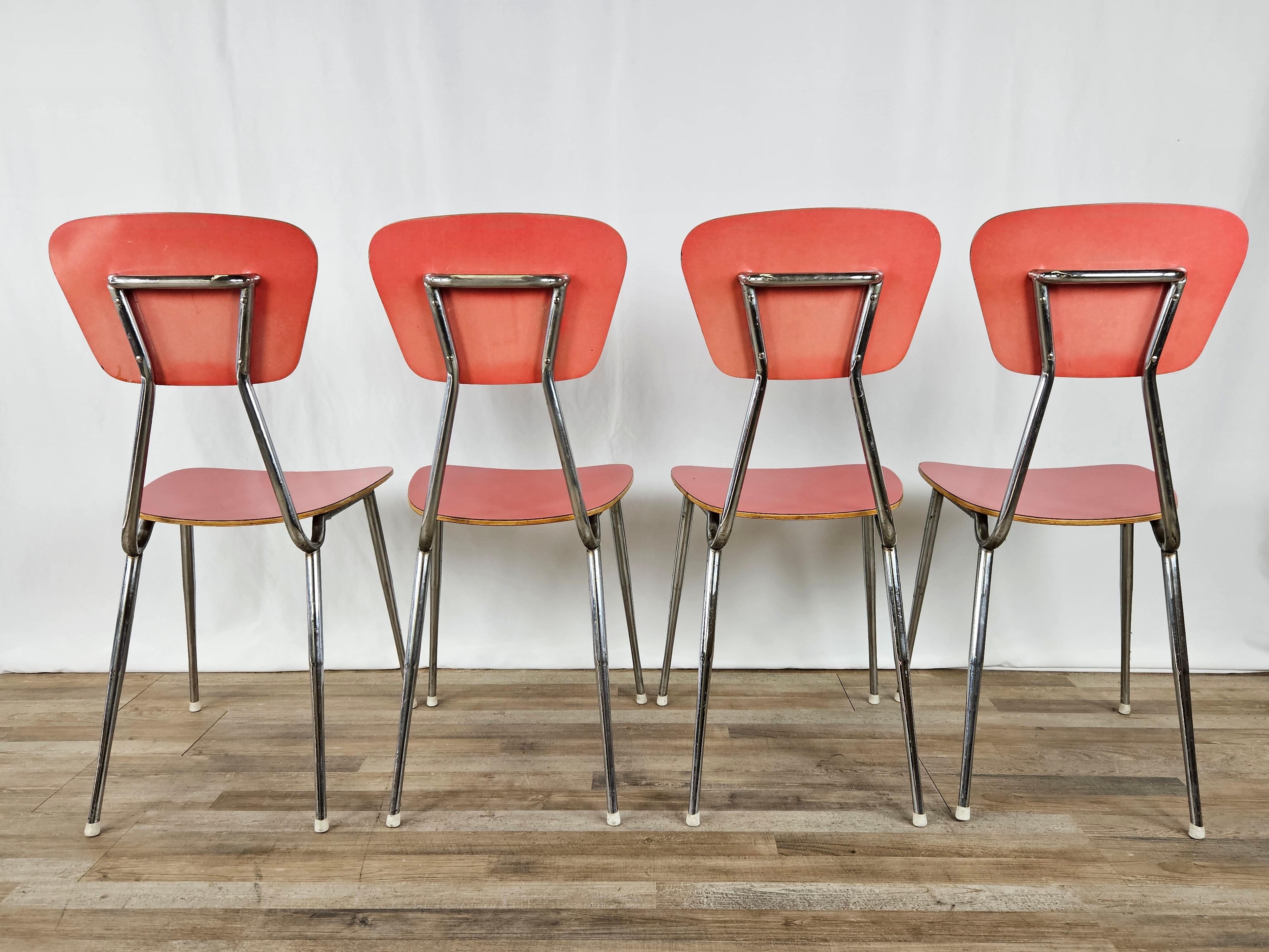 Ensemble de salle à manger avec table et 4 chaises en Formica rouge en vente 4