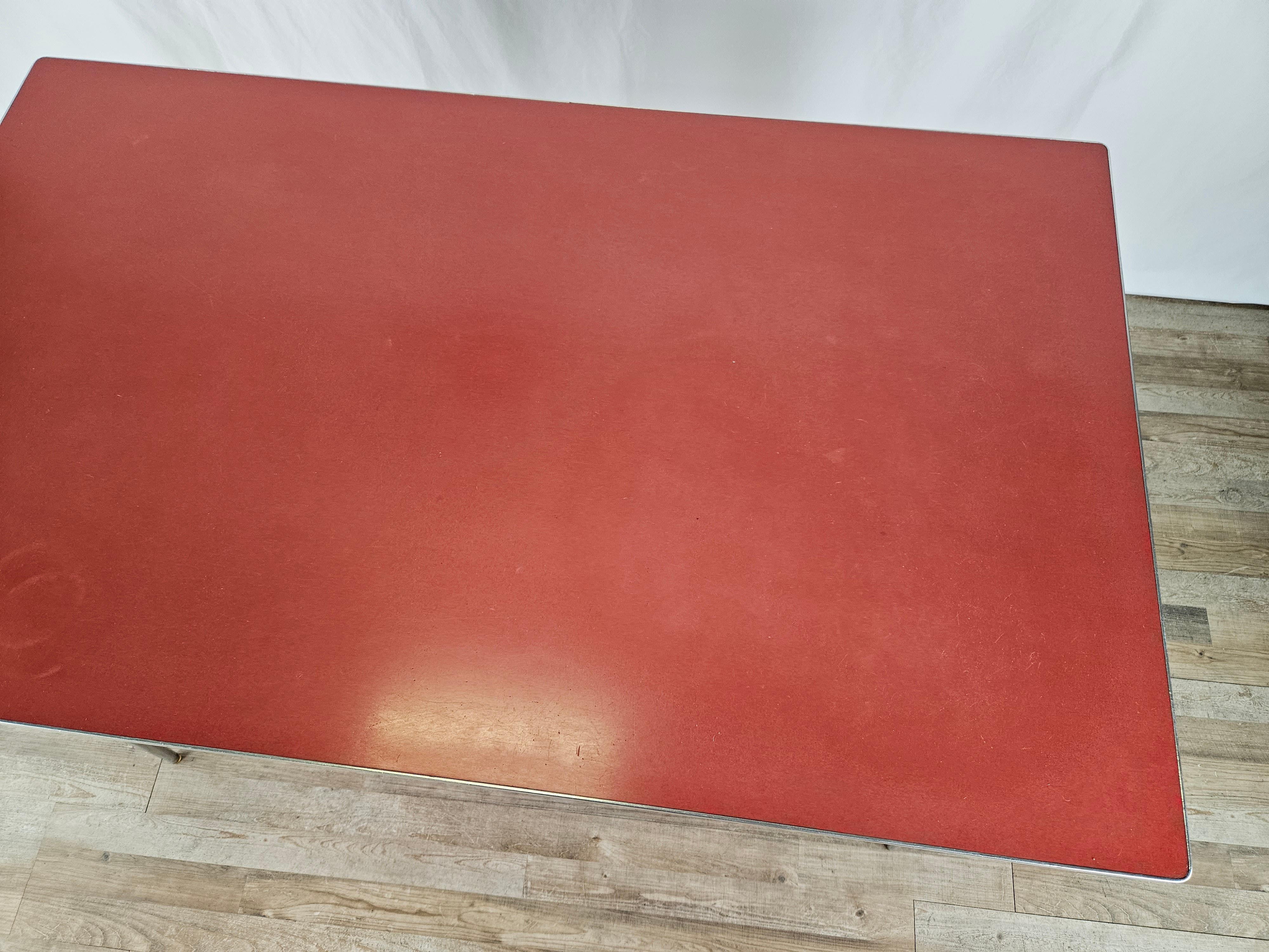 Mid-Century Modern Dining set with red formica table and 4 chairs For Sale