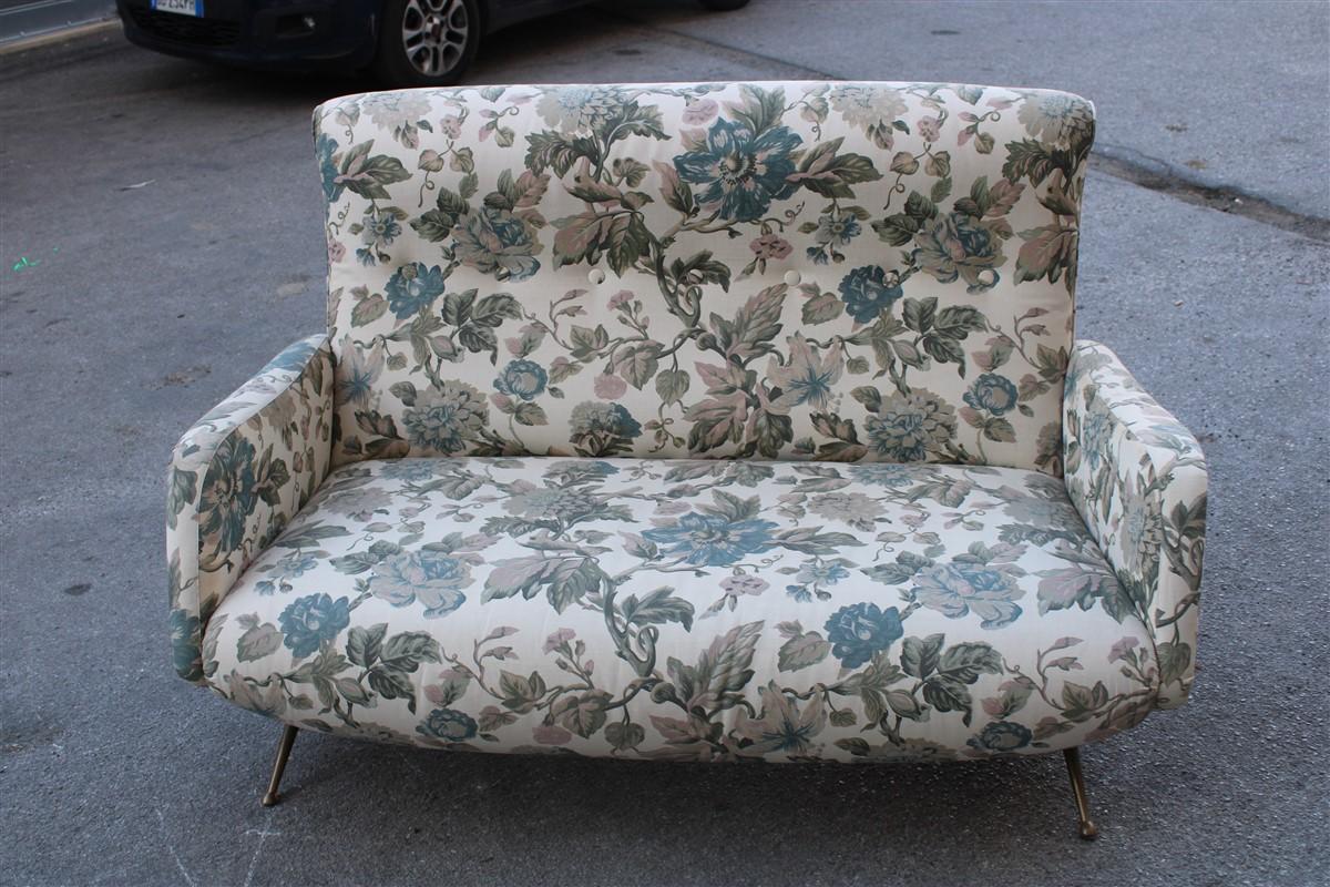 Isa sofa and armchairs living room set Aldo Morbelli Italia 1950s Ottone feet For Sale 5