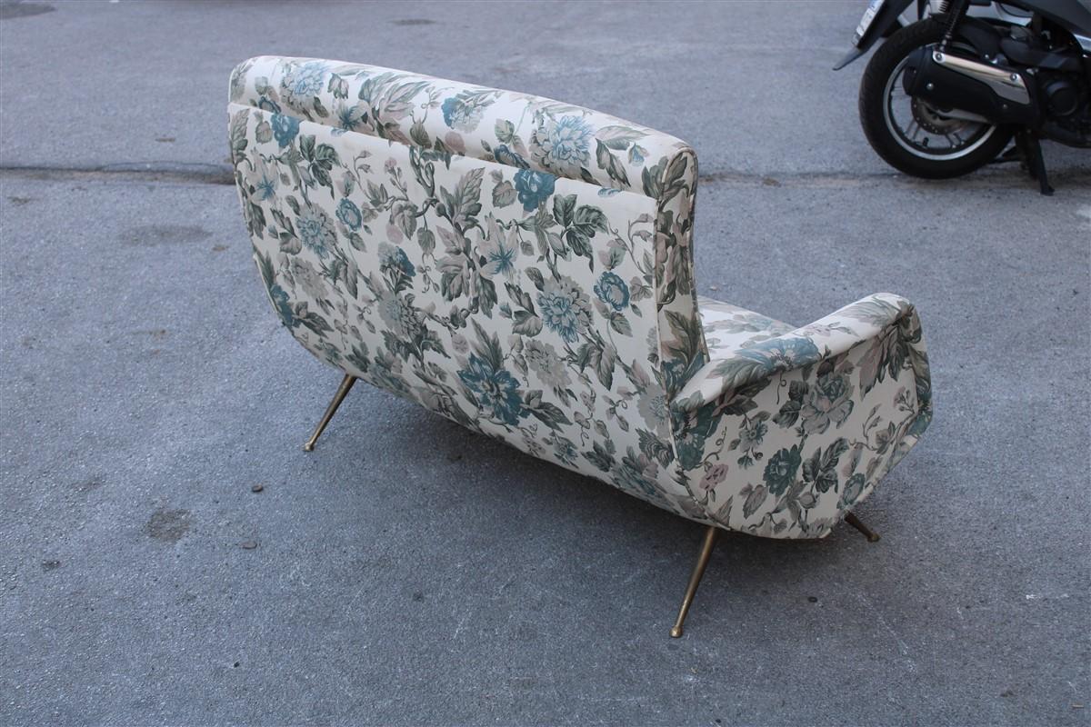 Isa sofa and armchairs living room set Aldo Morbelli Italia 1950s Ottone feet For Sale 10