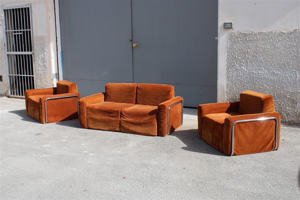 1970 Italian Living Room Set in Orange Velvet and Minimal Steel  For Sale 1