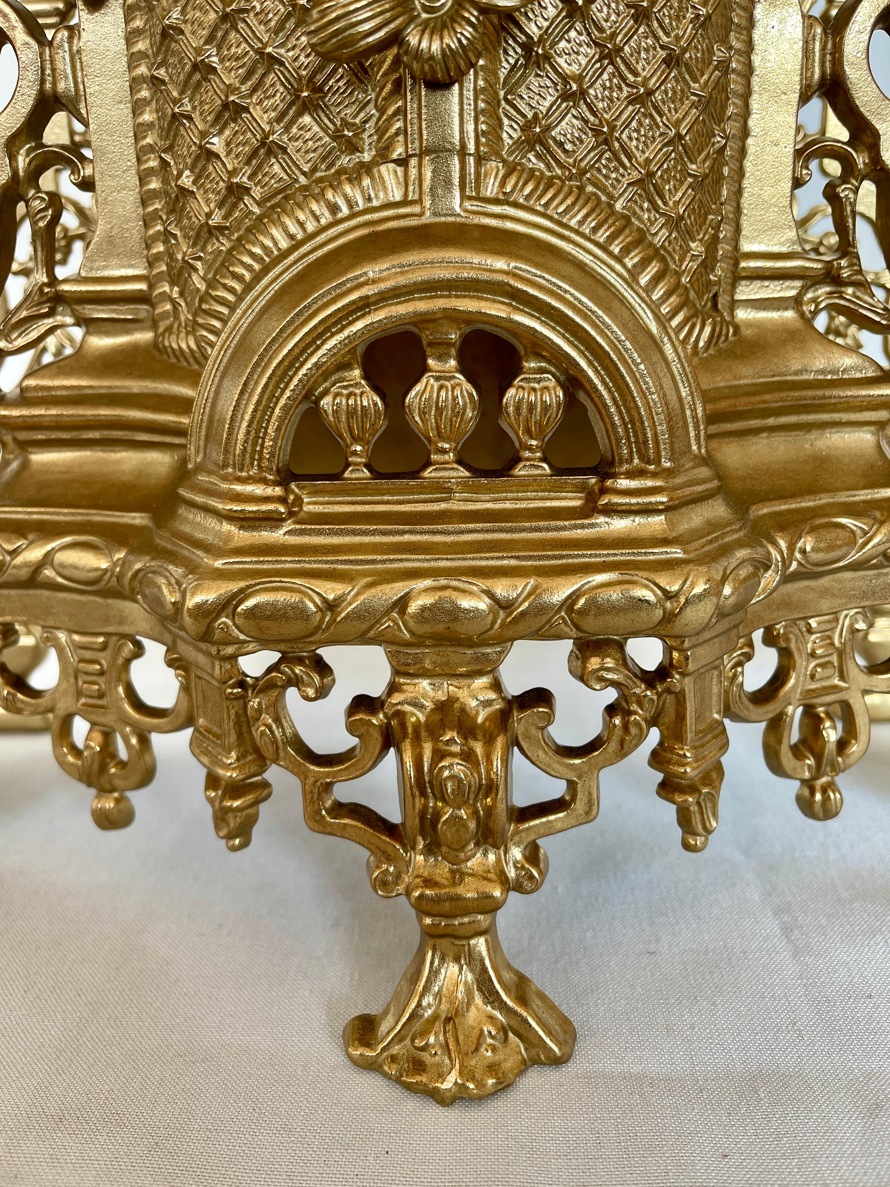 Baroque Set de Luxury bronze mechanical baroque table clock 1970s new For Sale