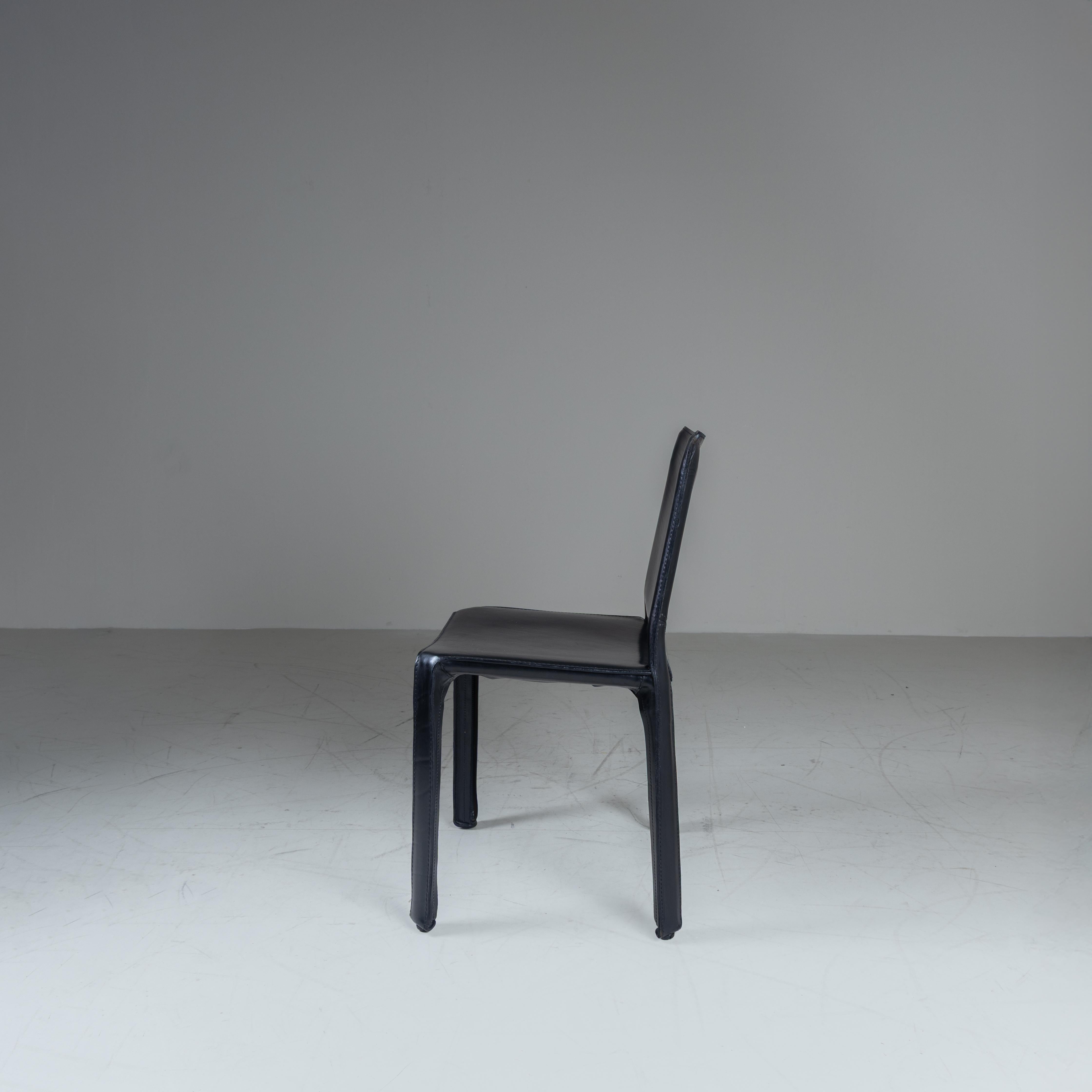Ensemble de 10 chaises 