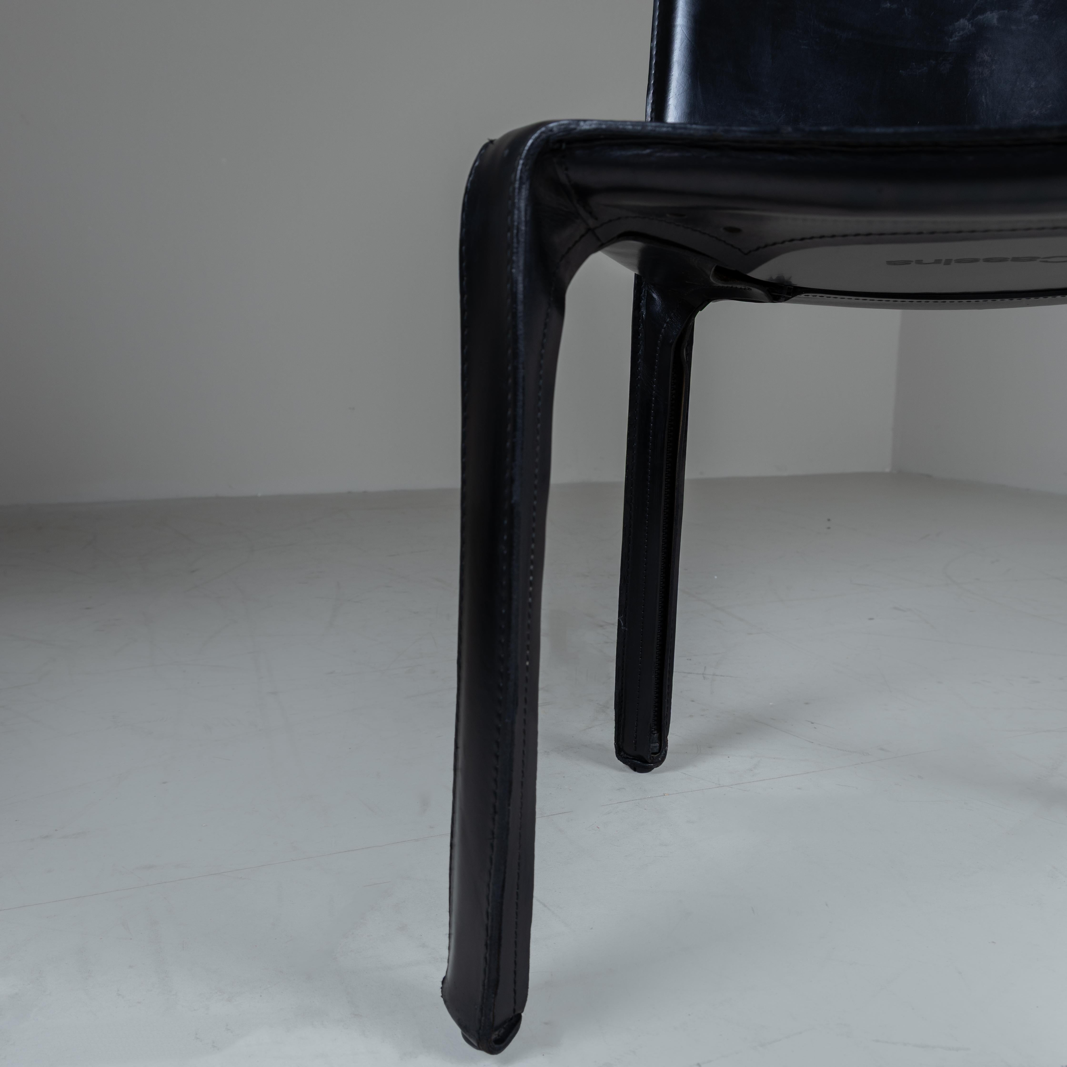 Ensemble de 10 chaises 