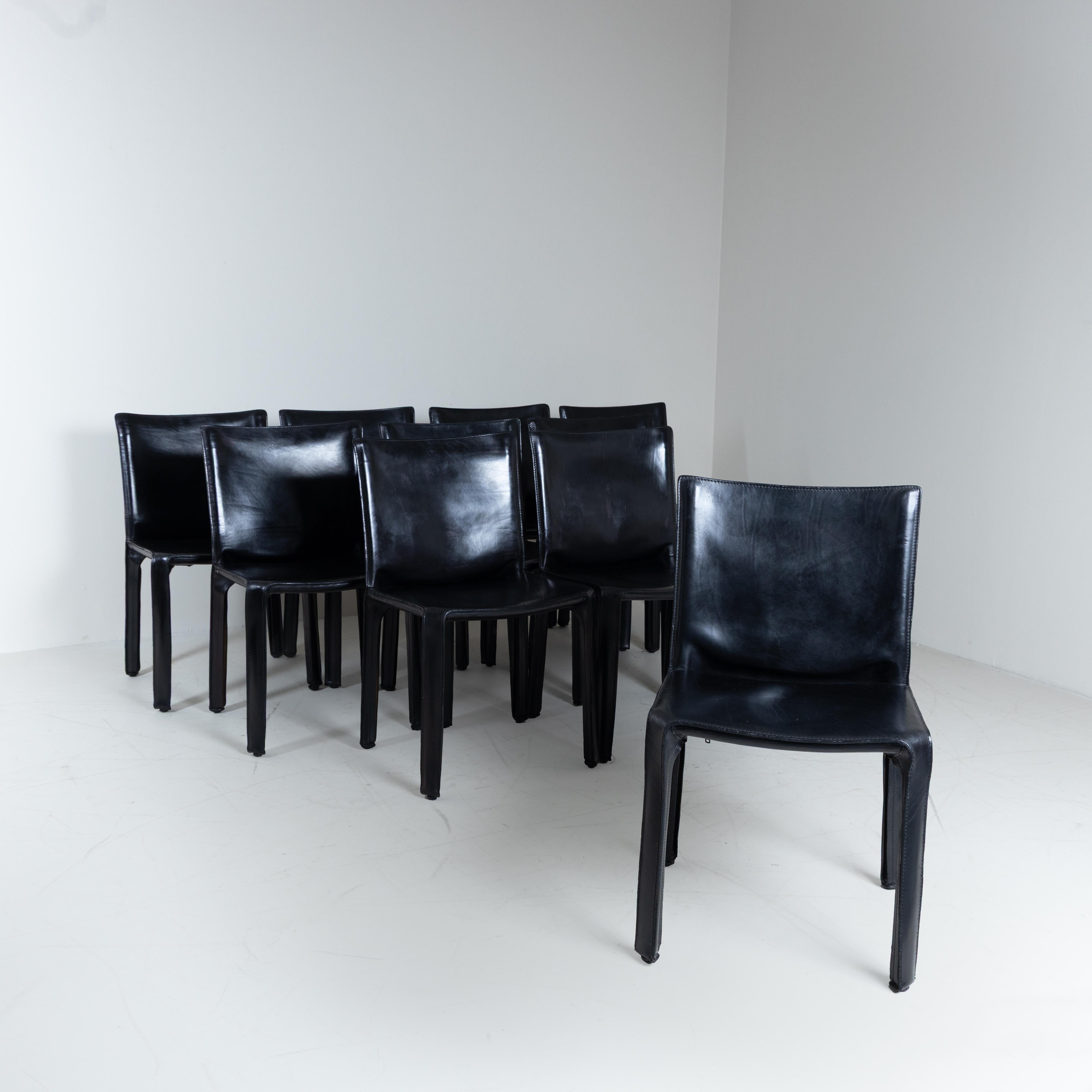 Italian Ensemble de 10 chaises 