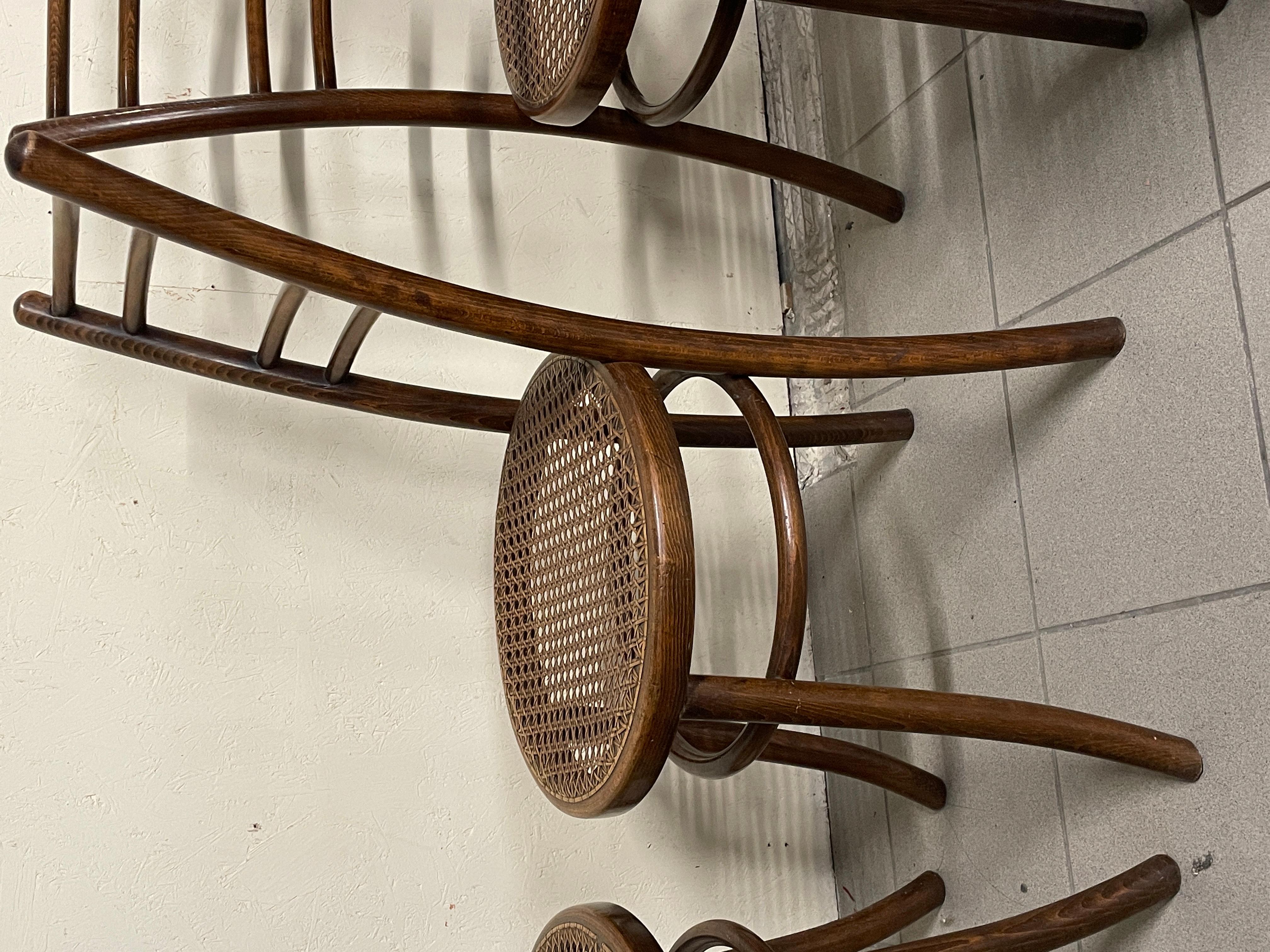 Satz von 11 Stühlen aus italienischer Produktion des späten 19 im Angebot 8