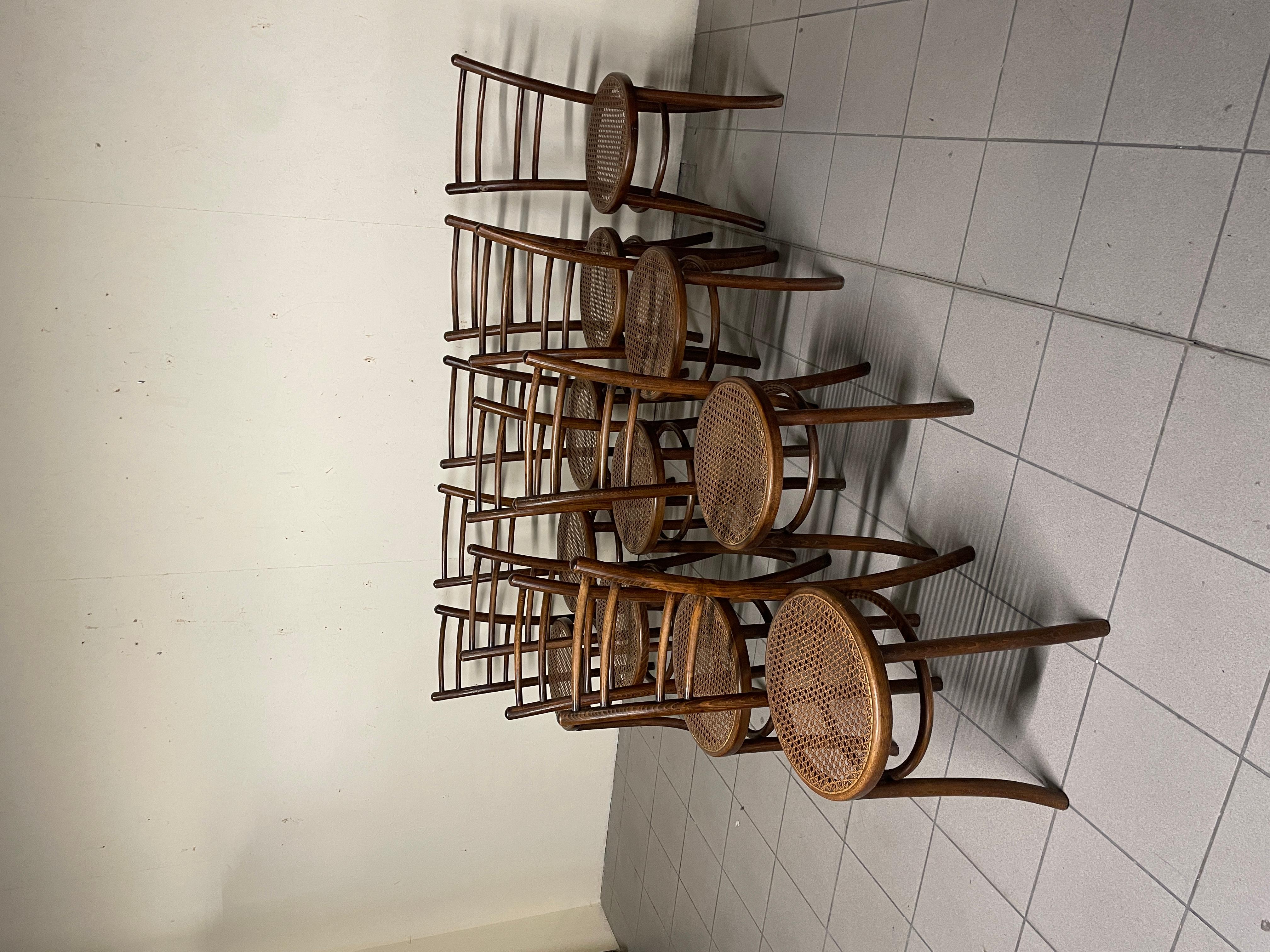 Satz von 11 Stühlen aus italienischer Produktion des späten 19 im Angebot 13