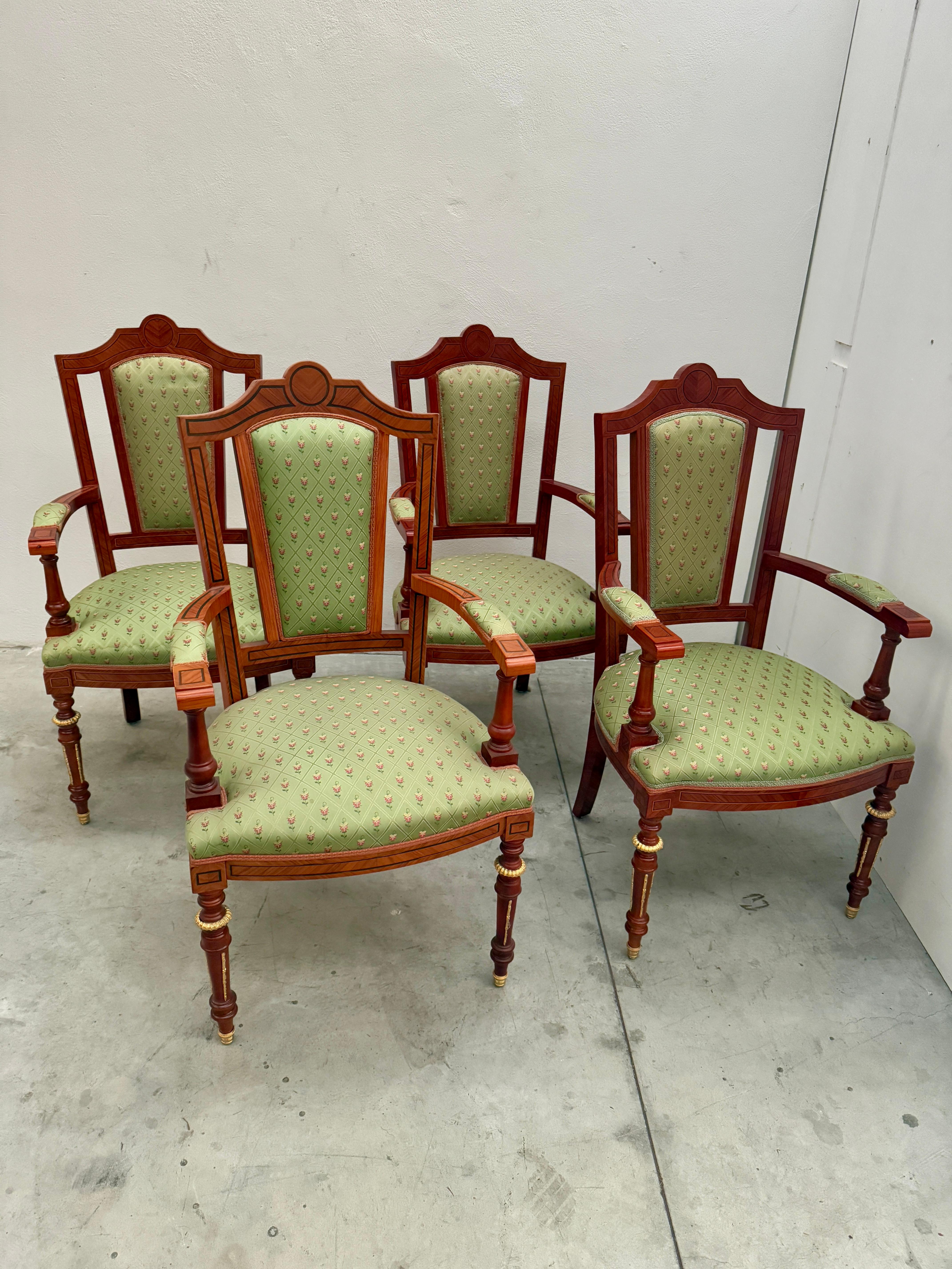 Set of 12 20th century Regency armchairs, new In Excellent Condition For Sale In Cantù, IT