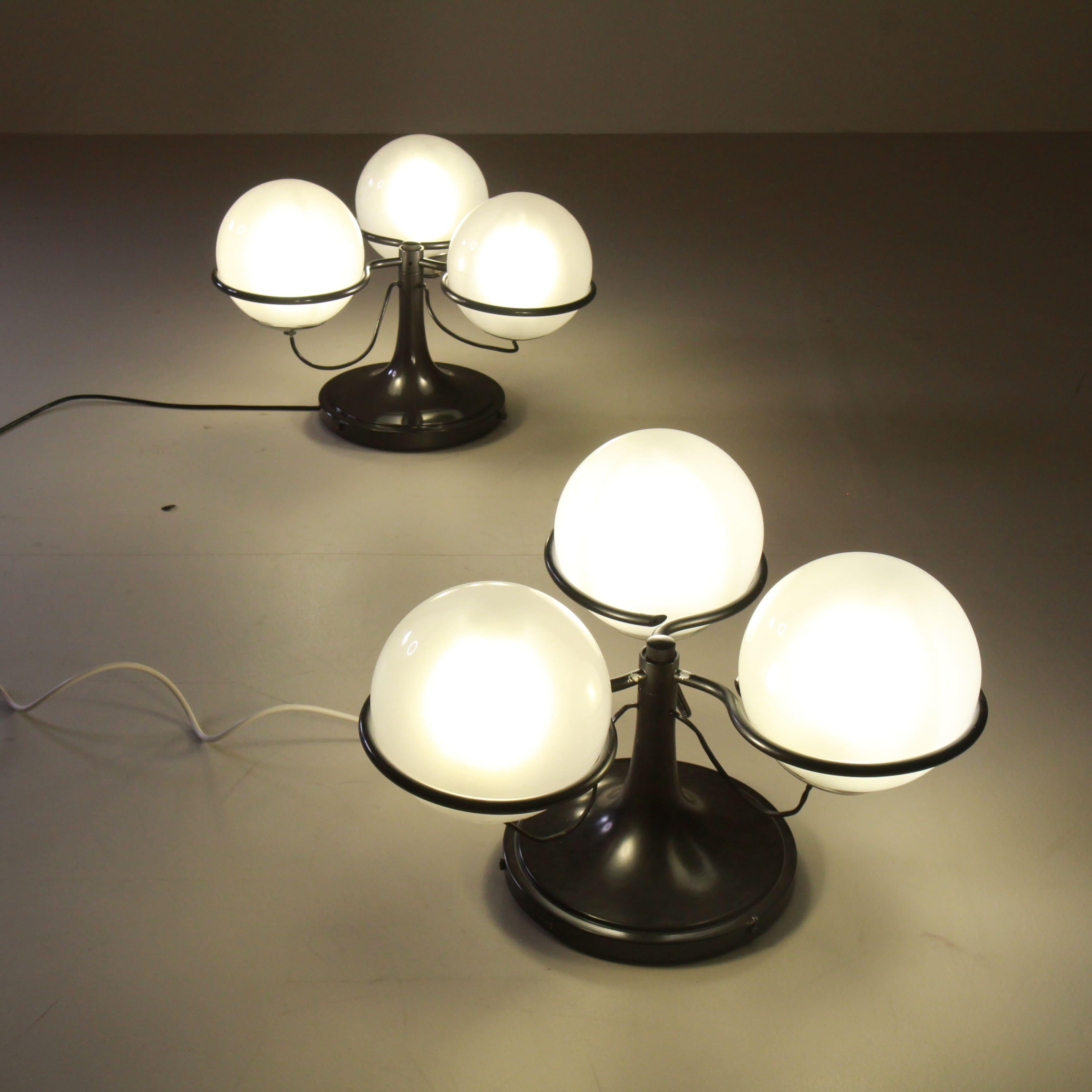 Set di 2 lampade 2042/3 Gino Sarfatti, Arteluce, 1960 in vendita 4